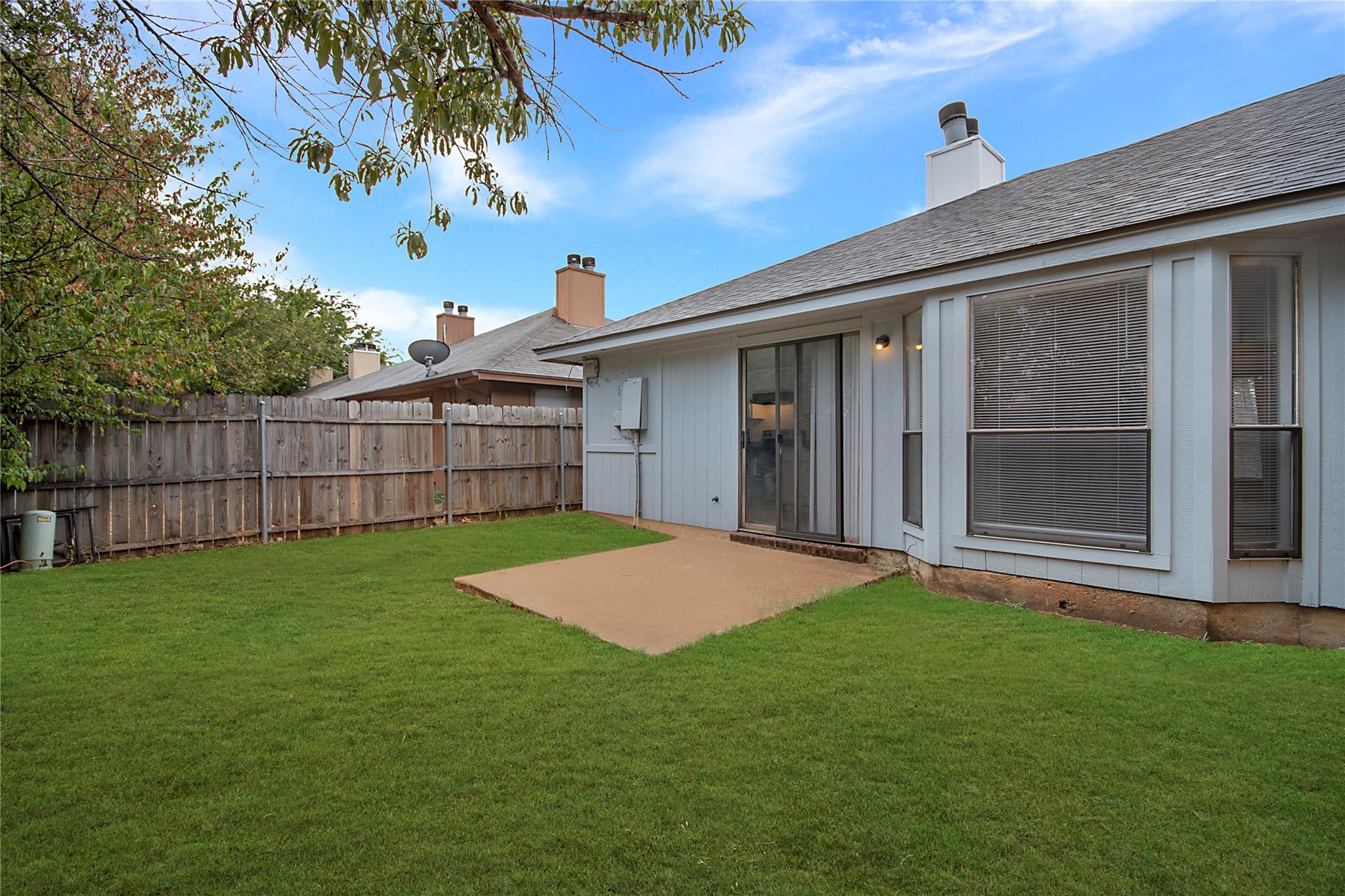 main property photo 22