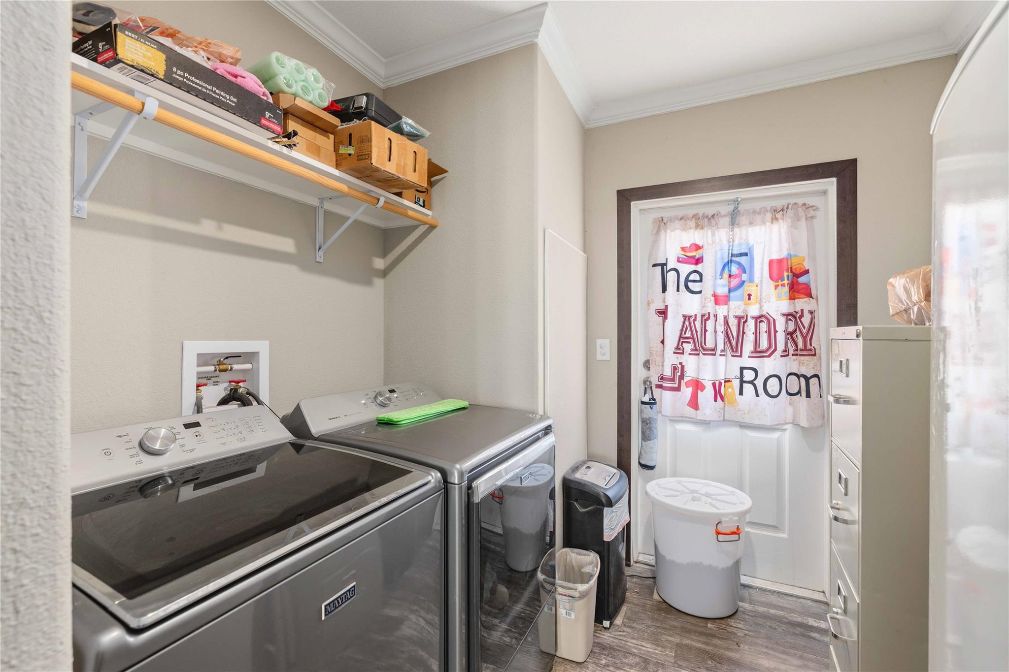 main property photo 12
