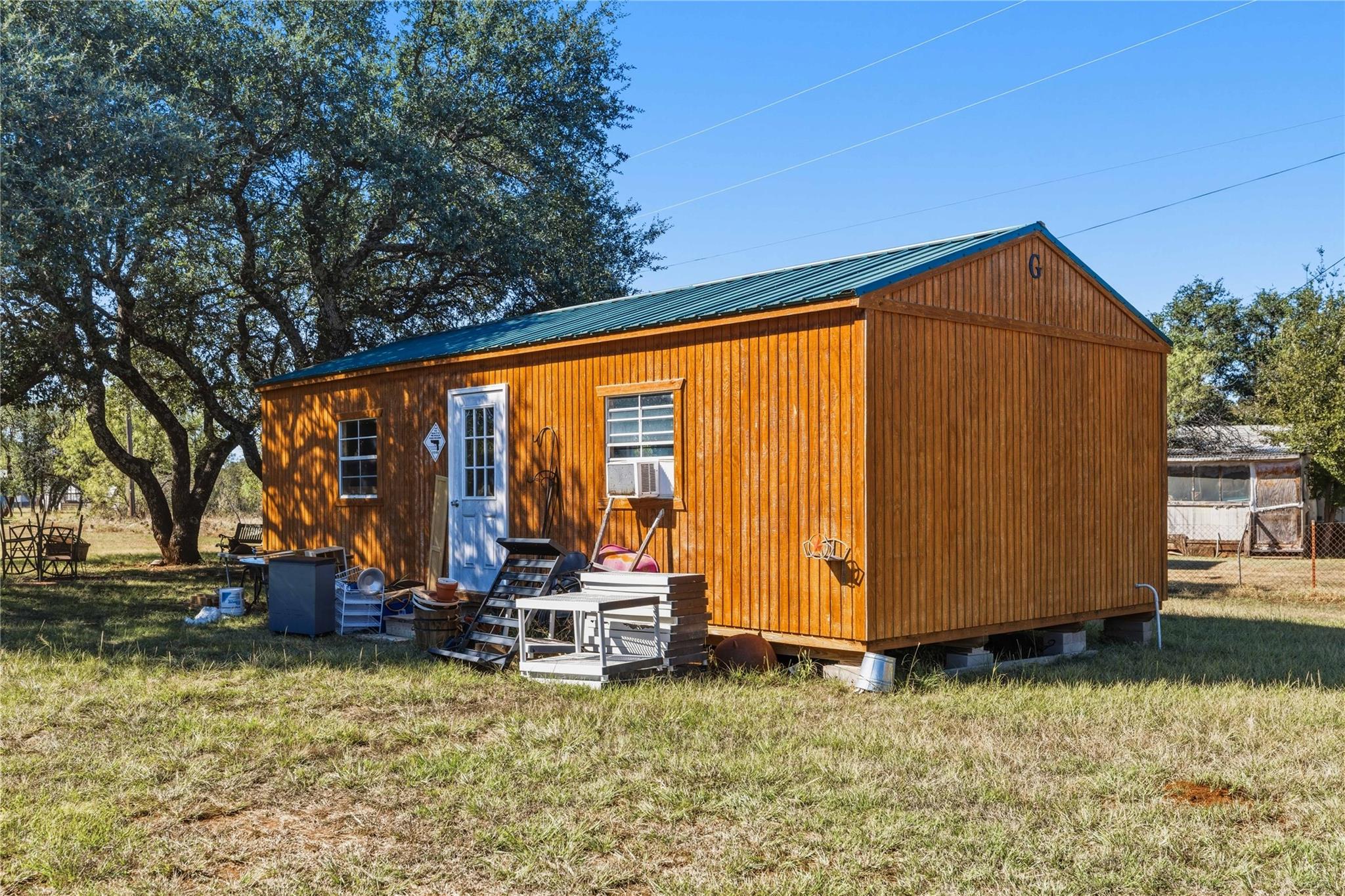 main property photo 26
