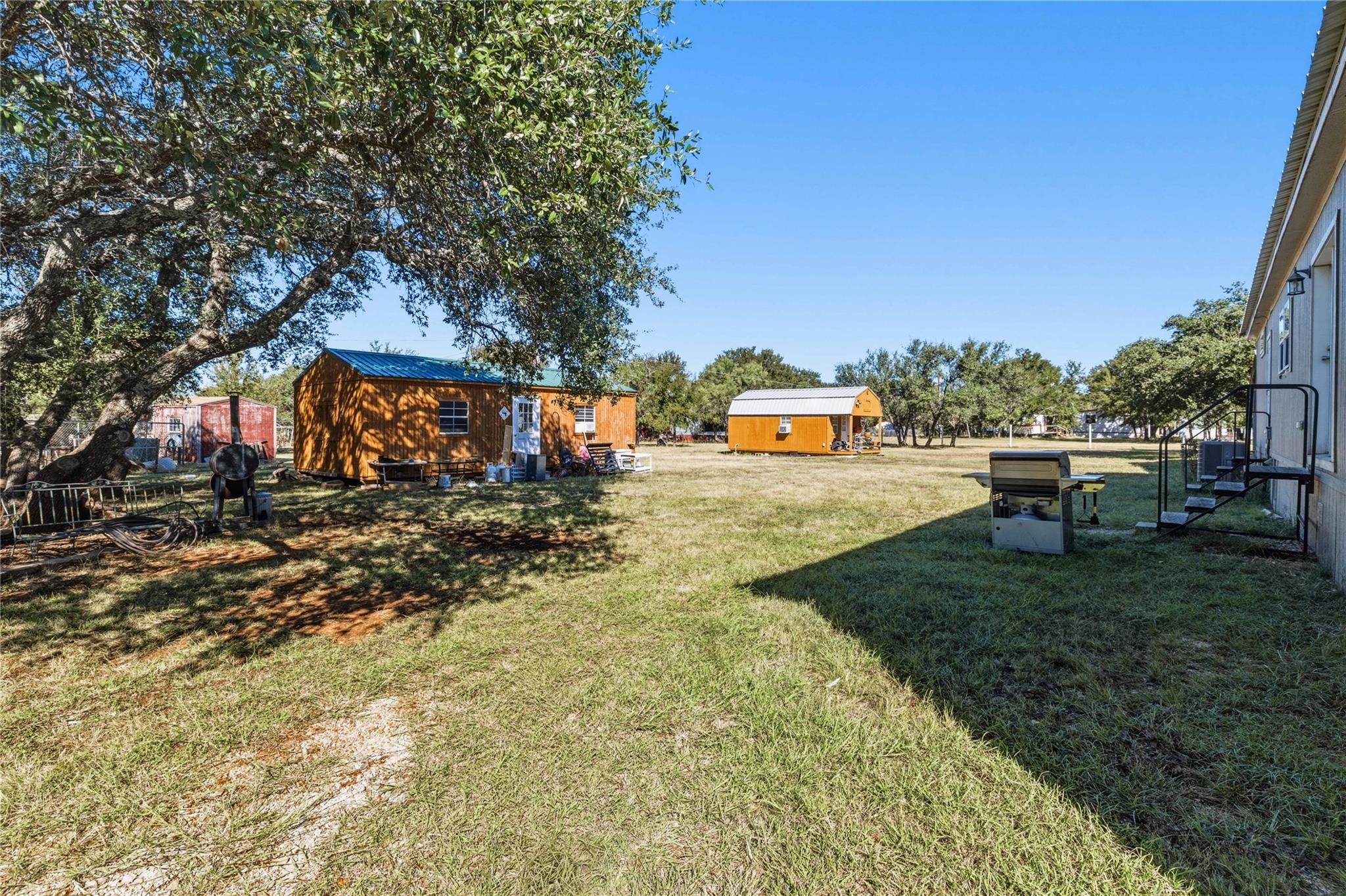 main property photo 27