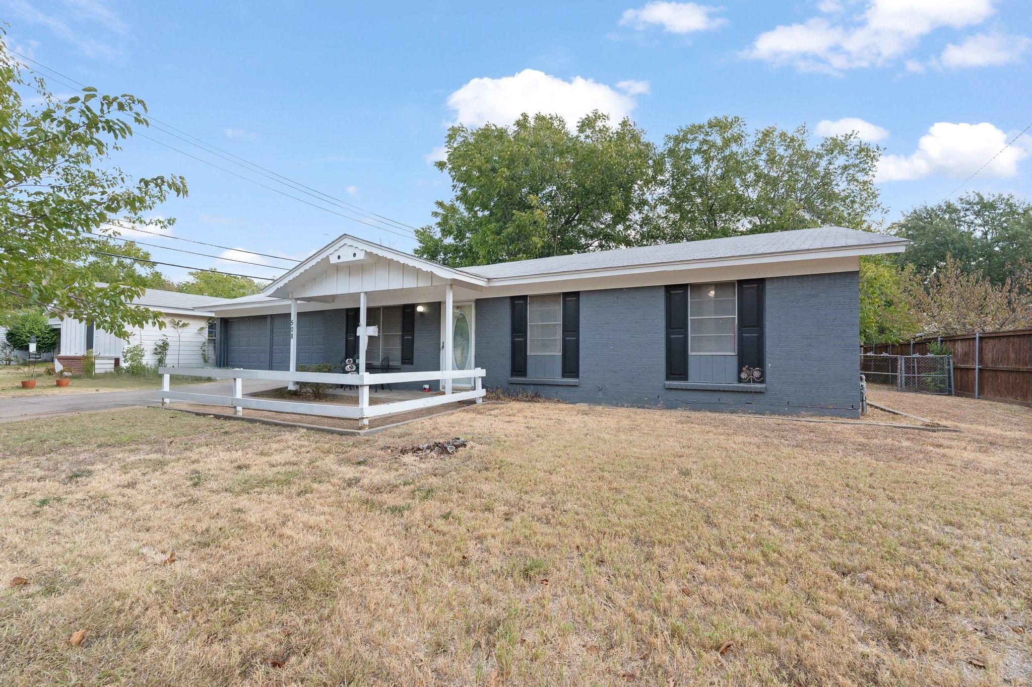 main property photo 2