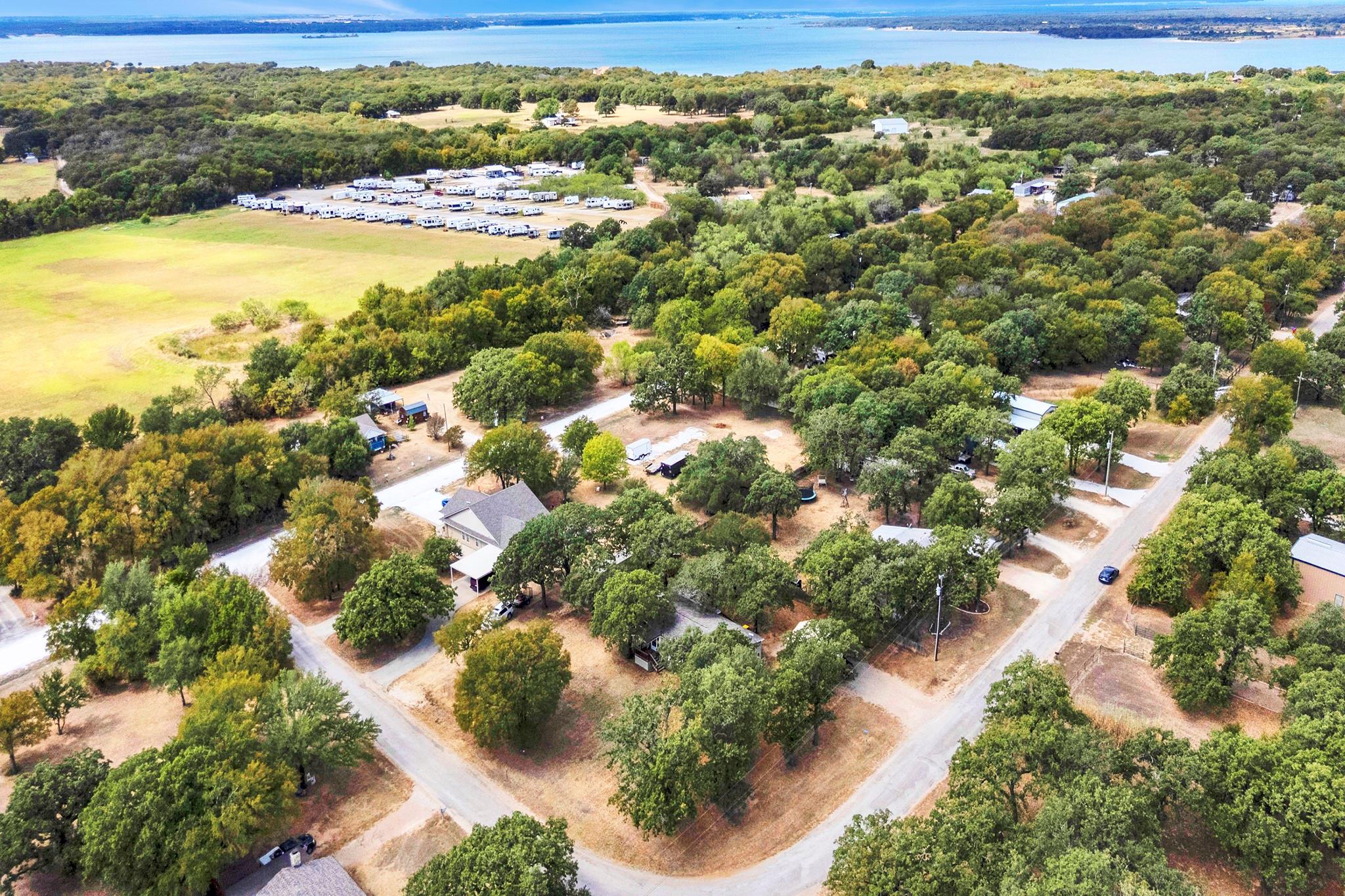 main property photo 34