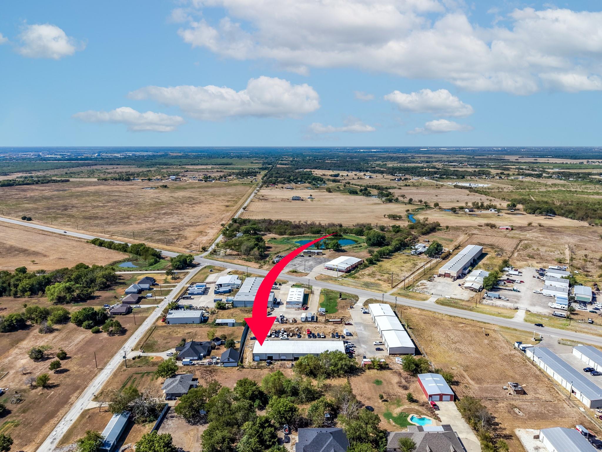 main property photo 11