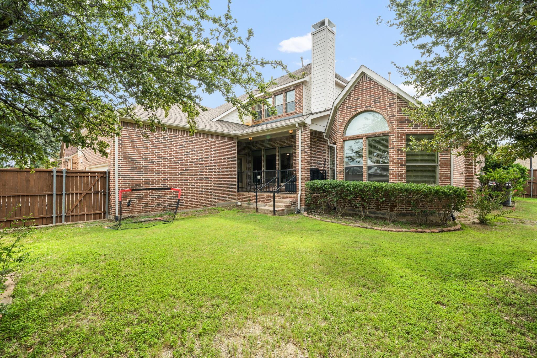 main property photo 27