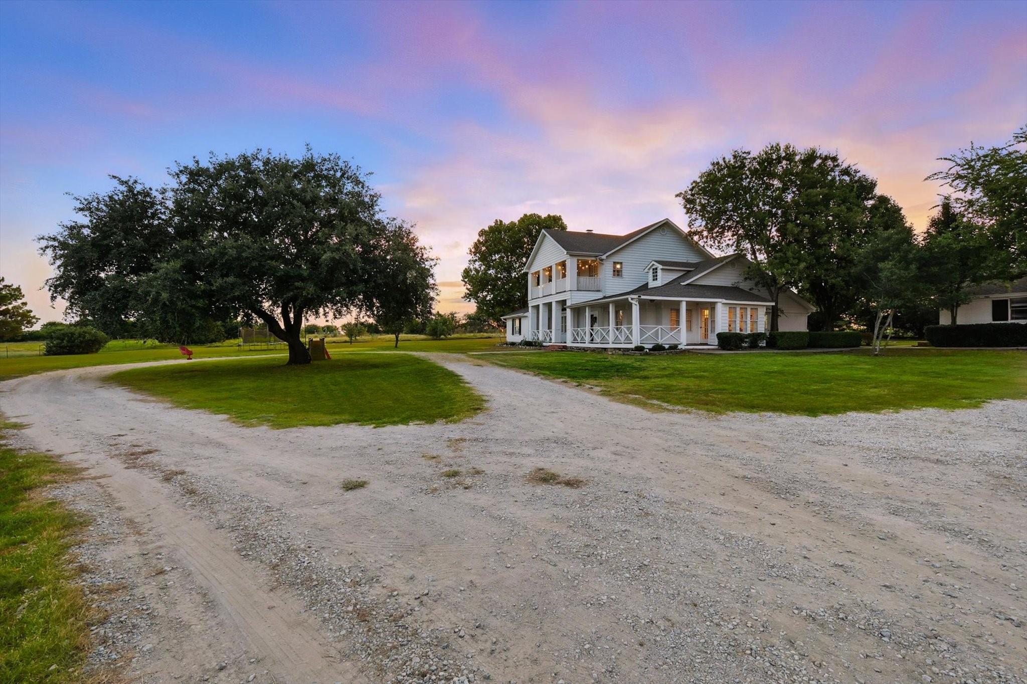 main property photo 2