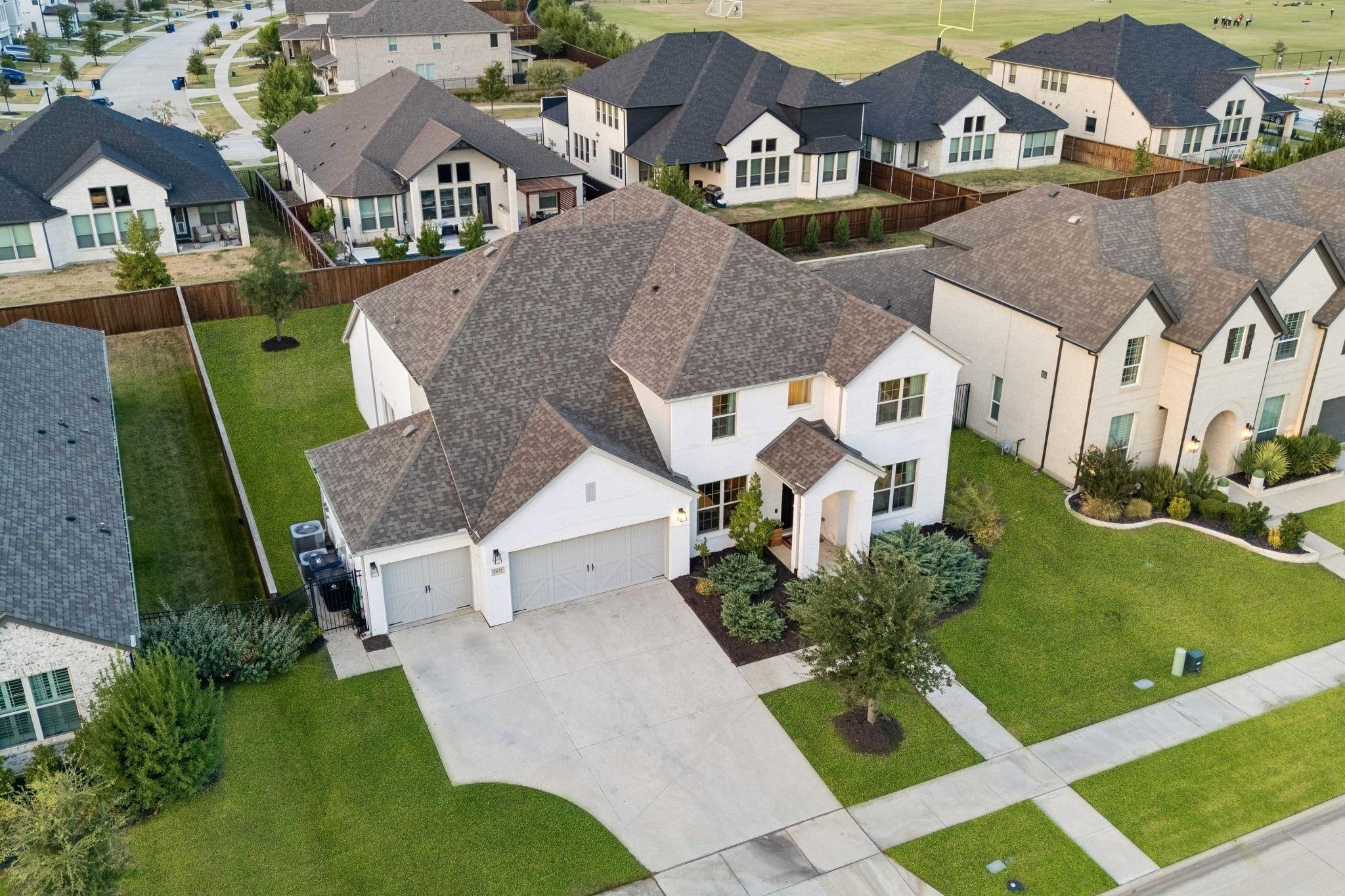 main property photo 38
