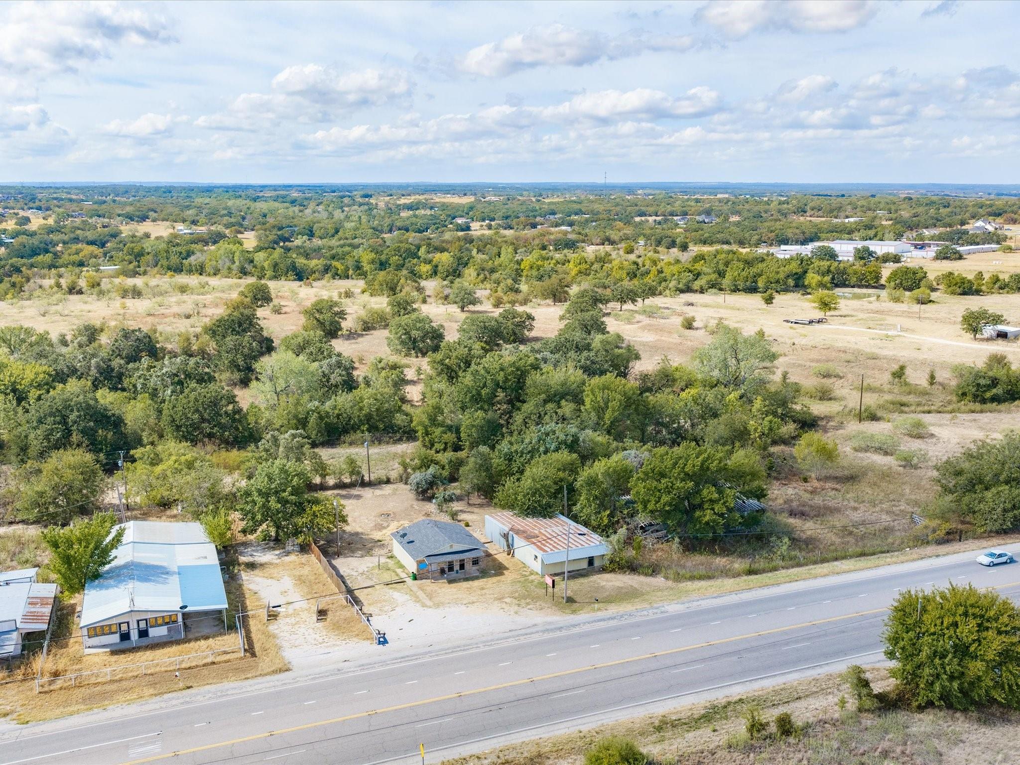 main property photo 10