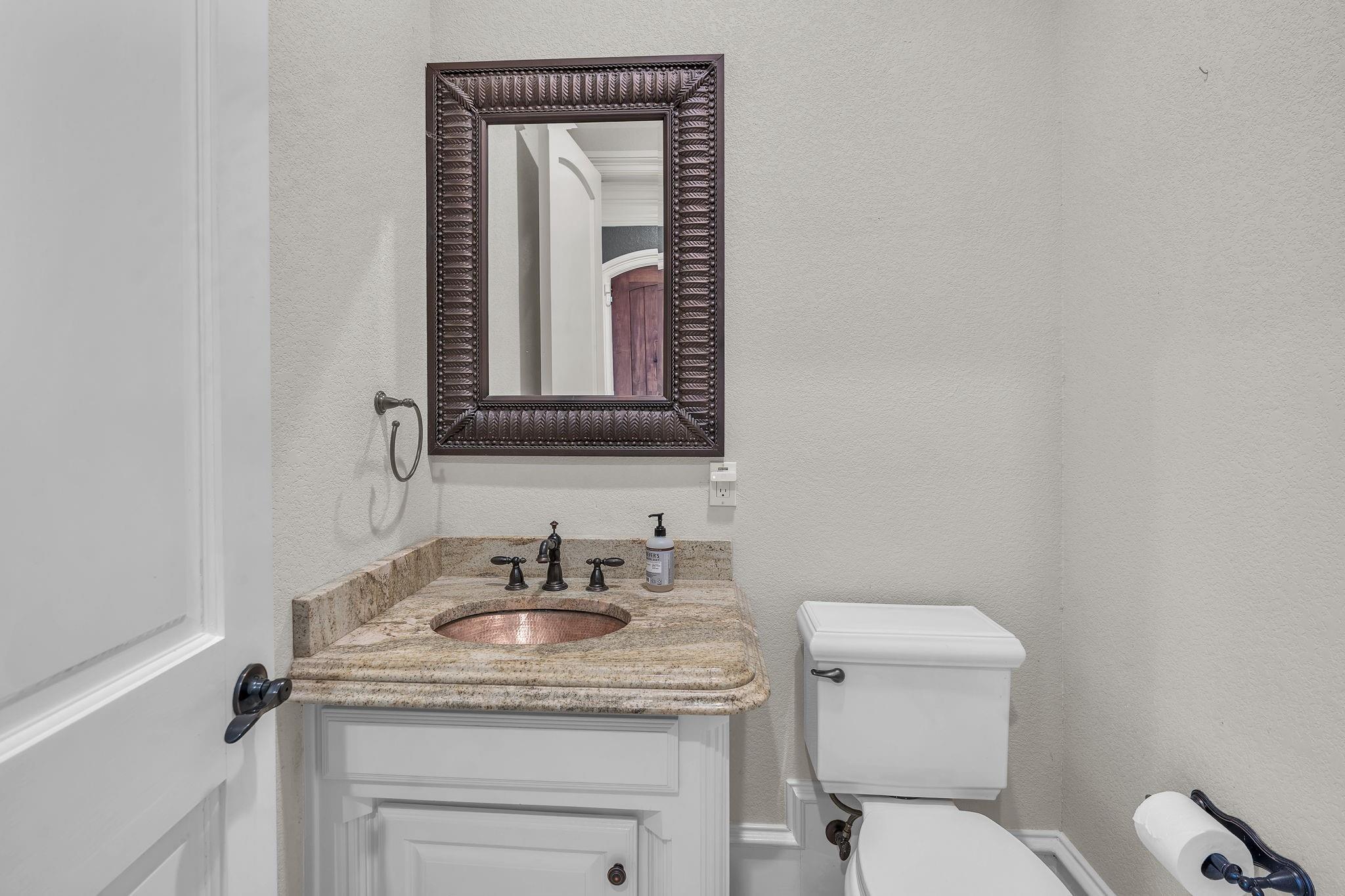 main property photo 16