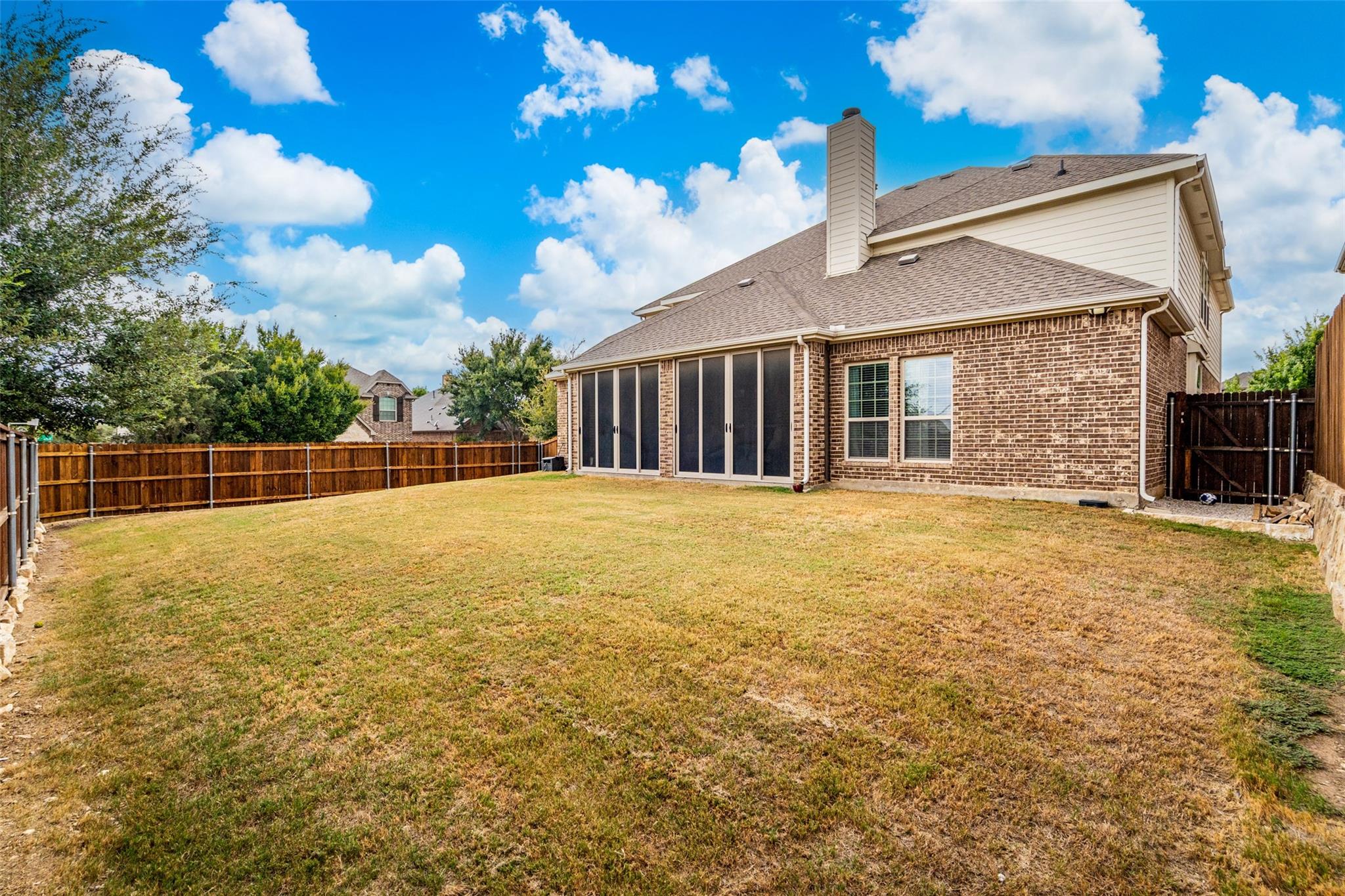 main property photo 36