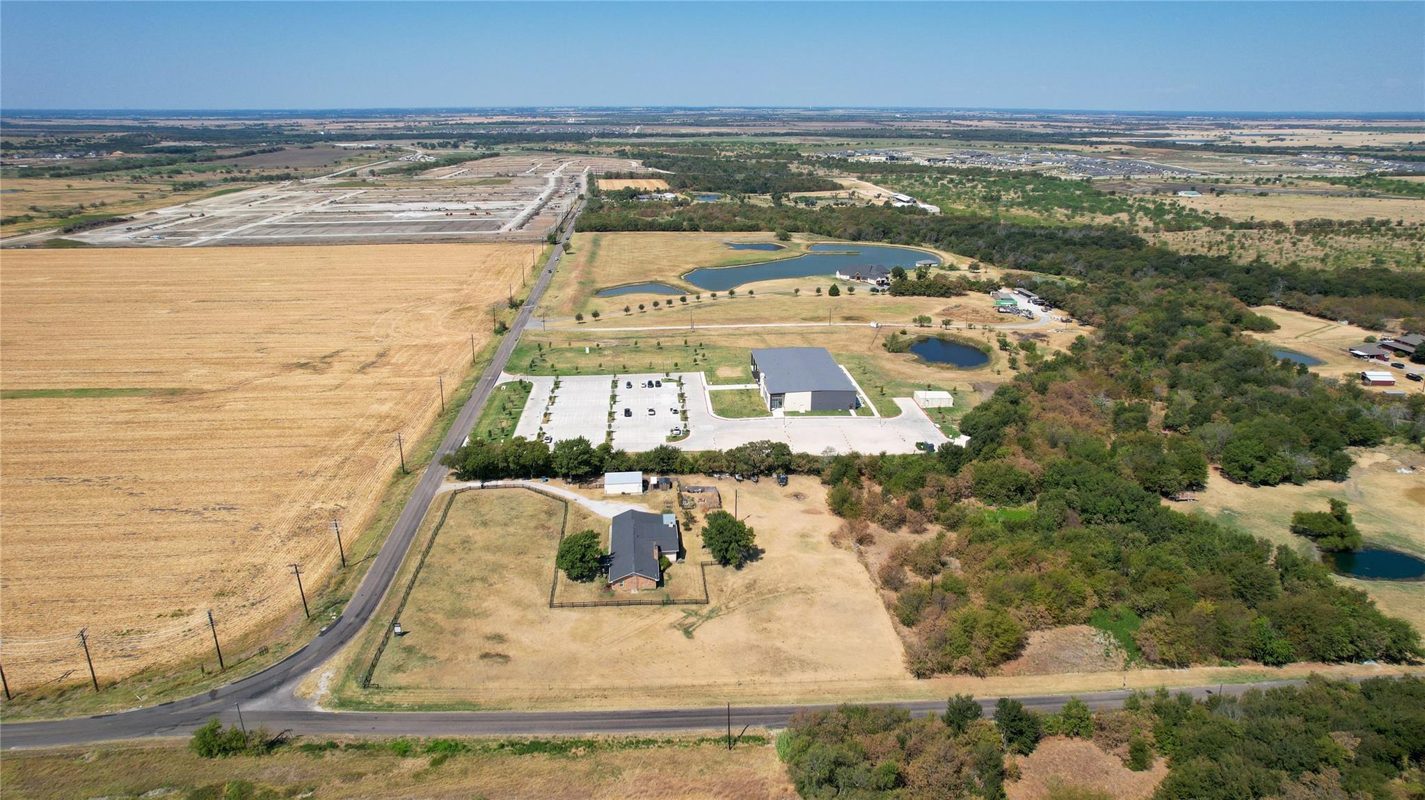 main property photo 15