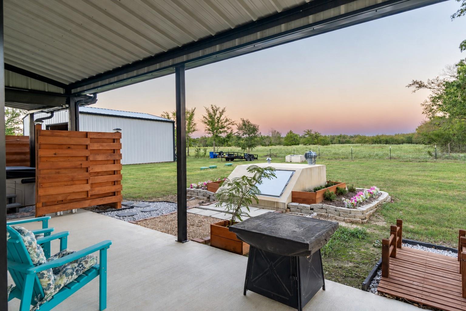 main property photo 25