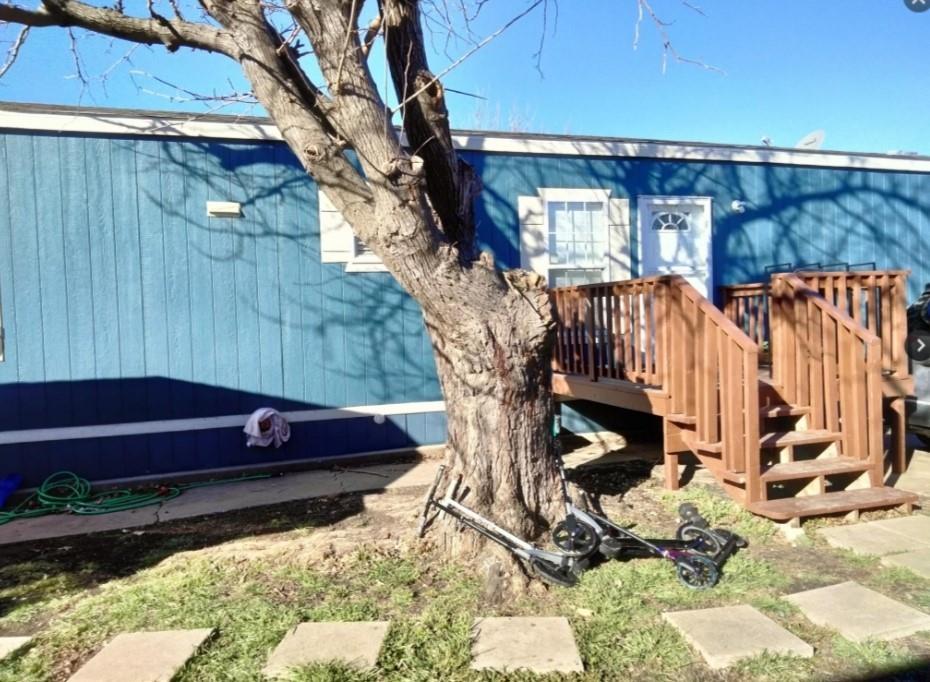 main property photo 5