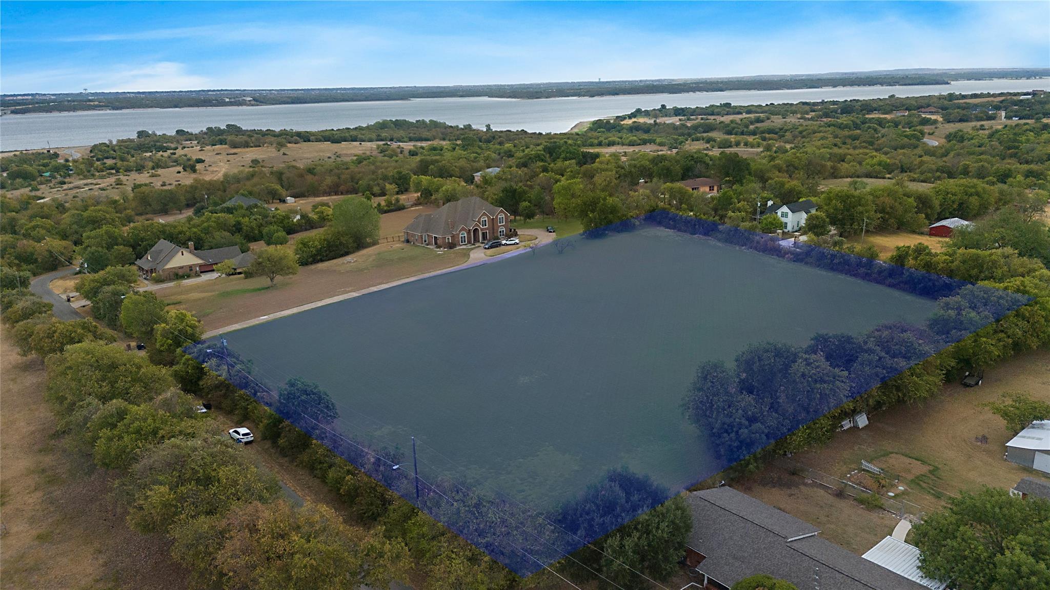 main property photo 6