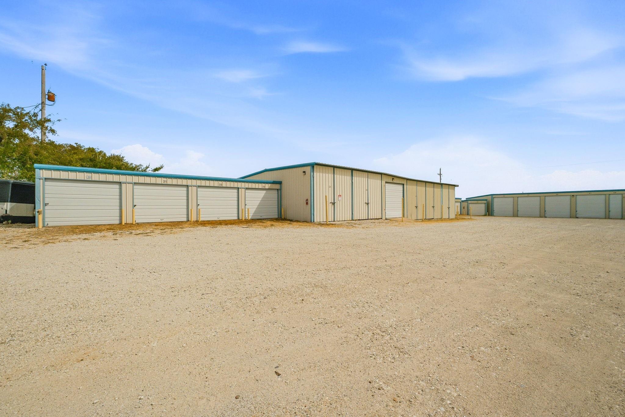 main property photo 24