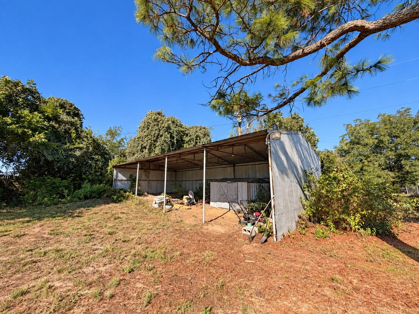main property photo 16