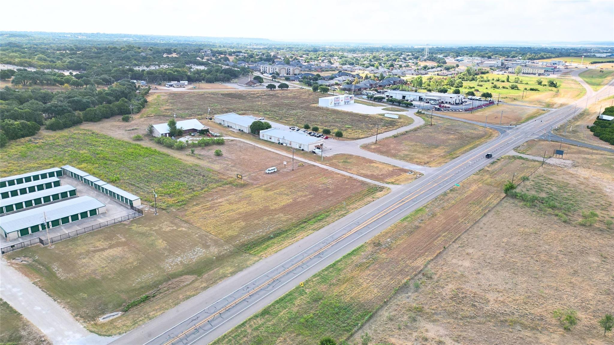 main property photo 8