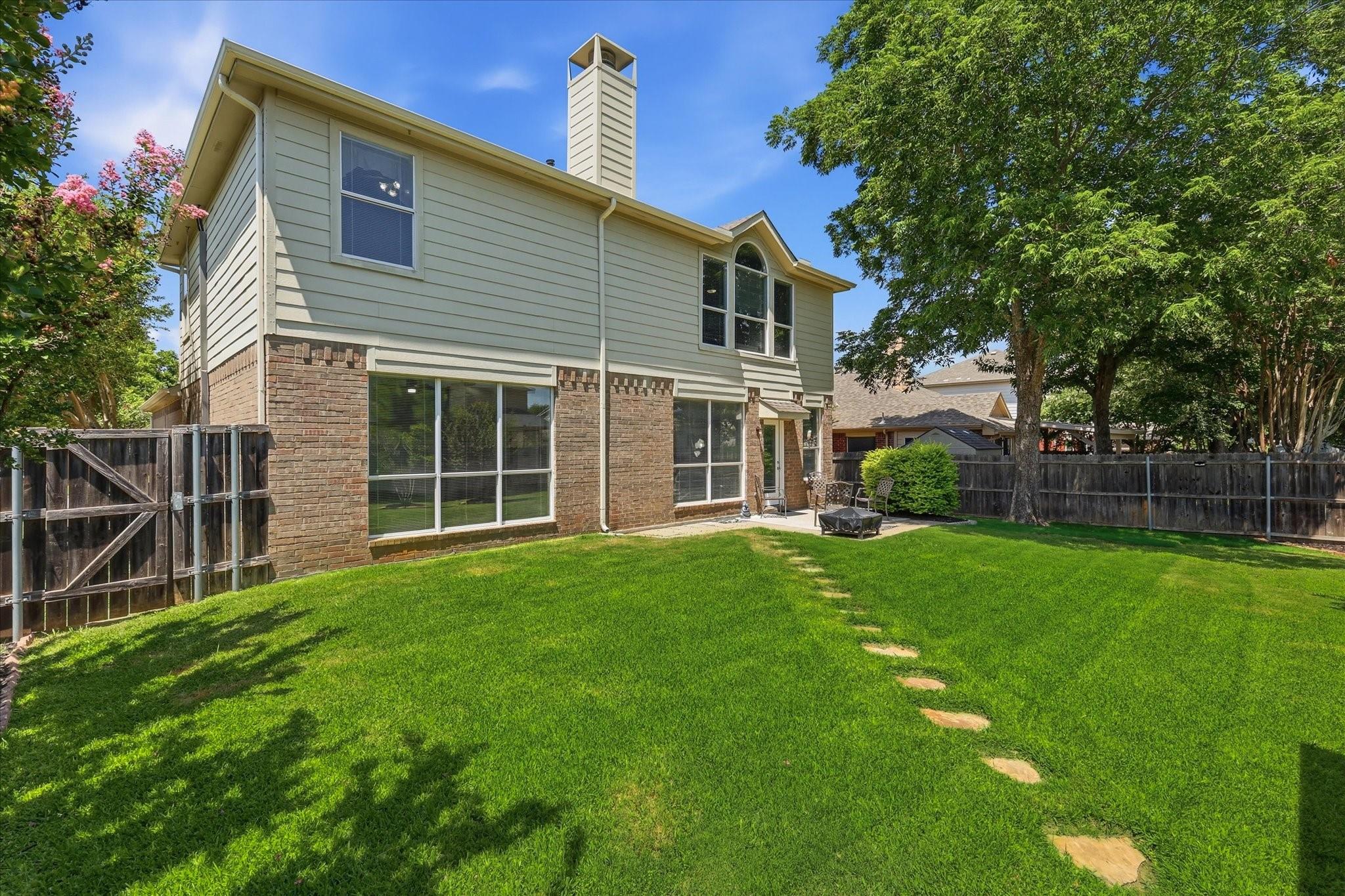 main property photo 31