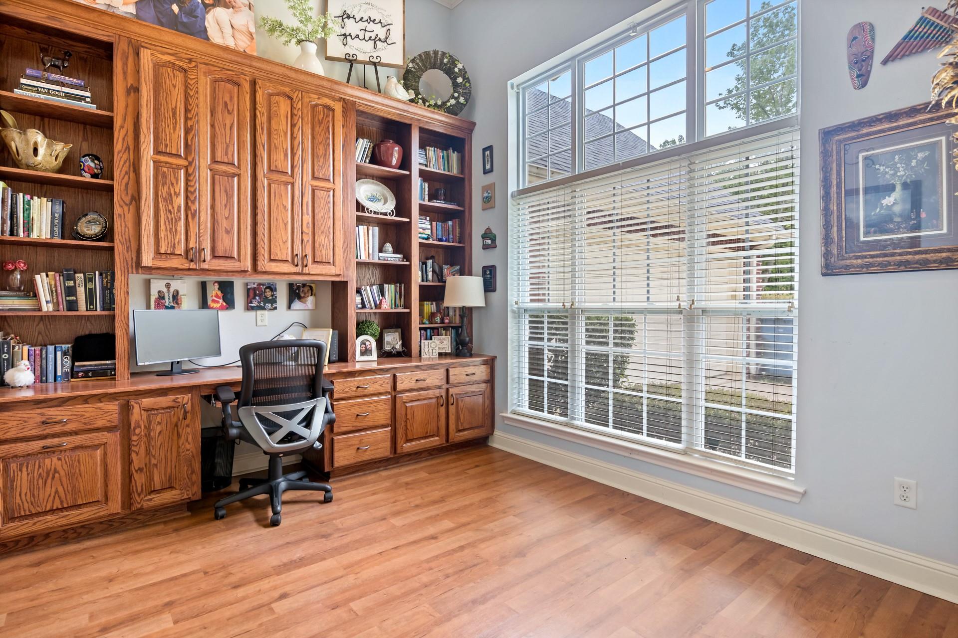 main property photo 3