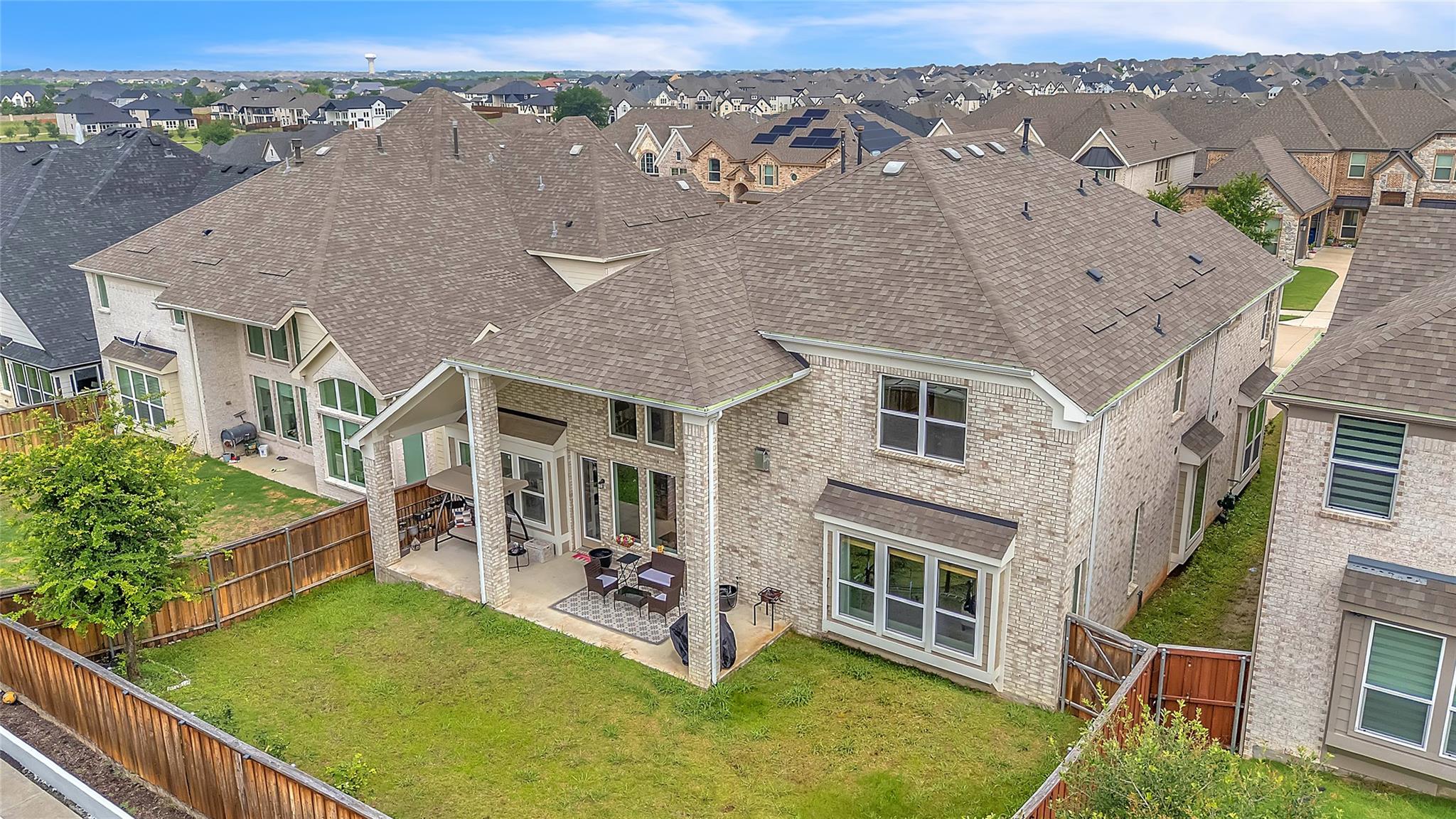 main property photo 39