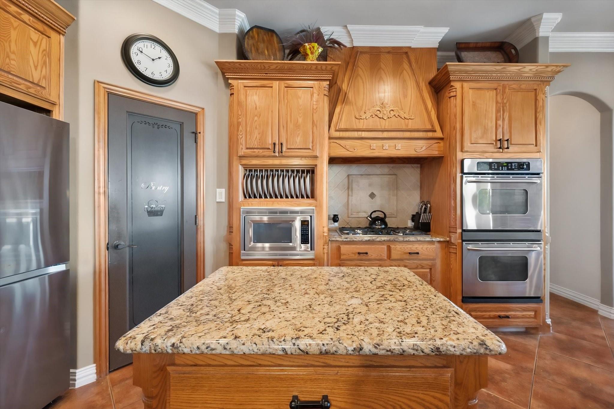 main property photo 3