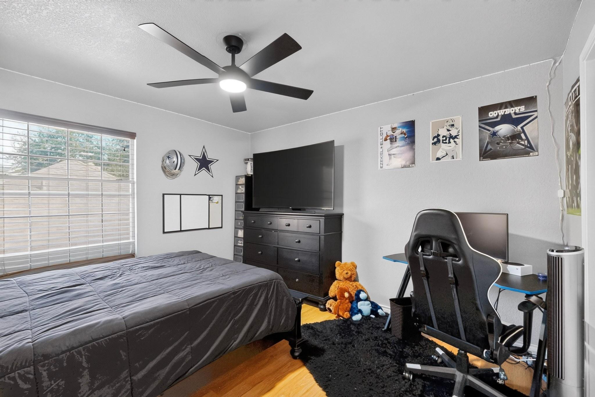 main property photo 36