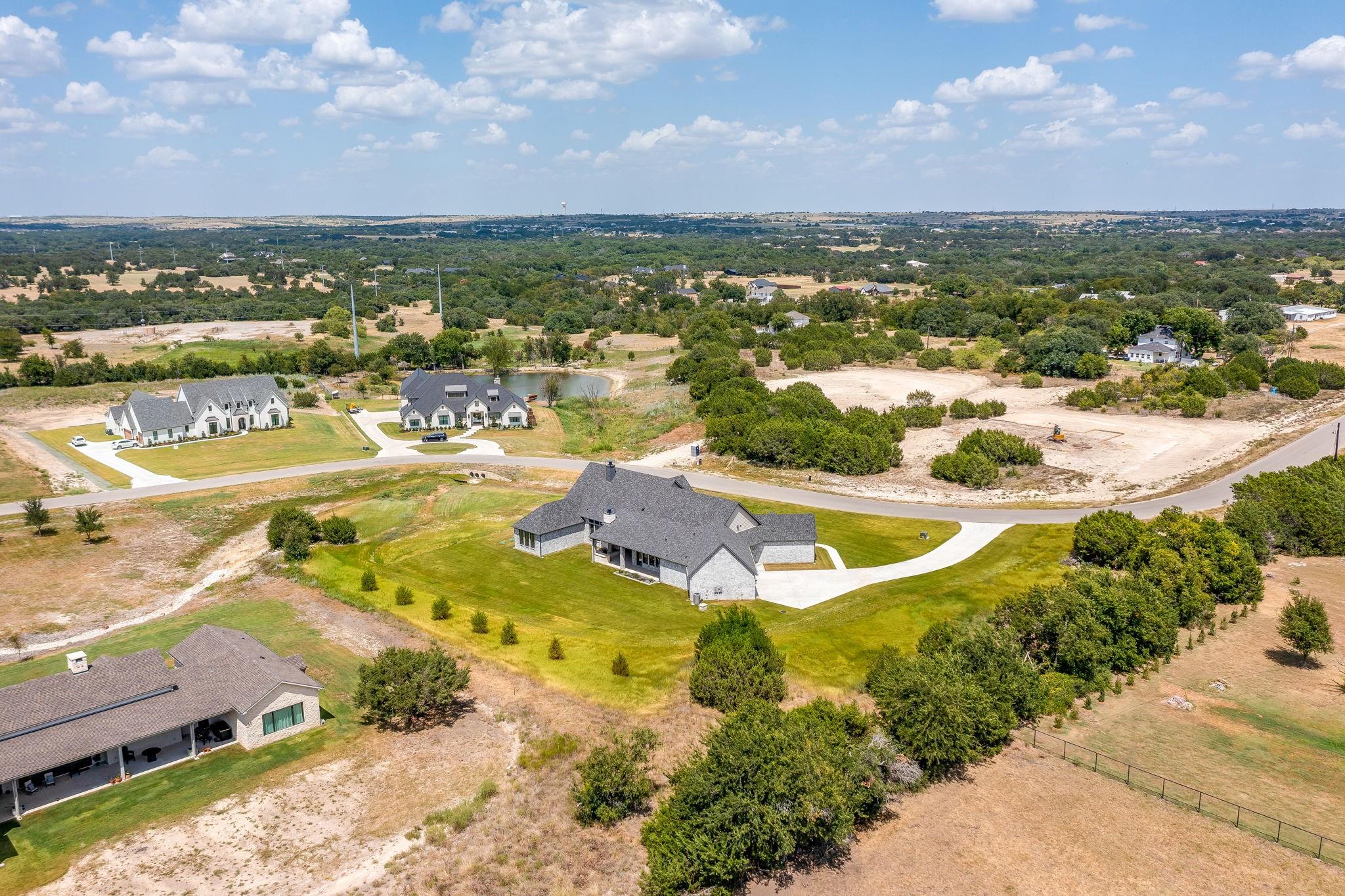 main property photo 36