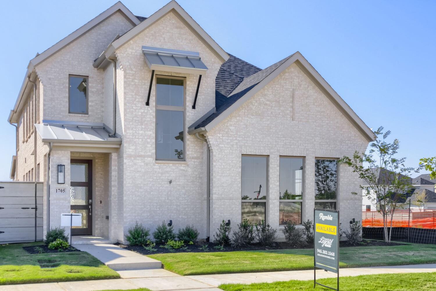 main property photo 27