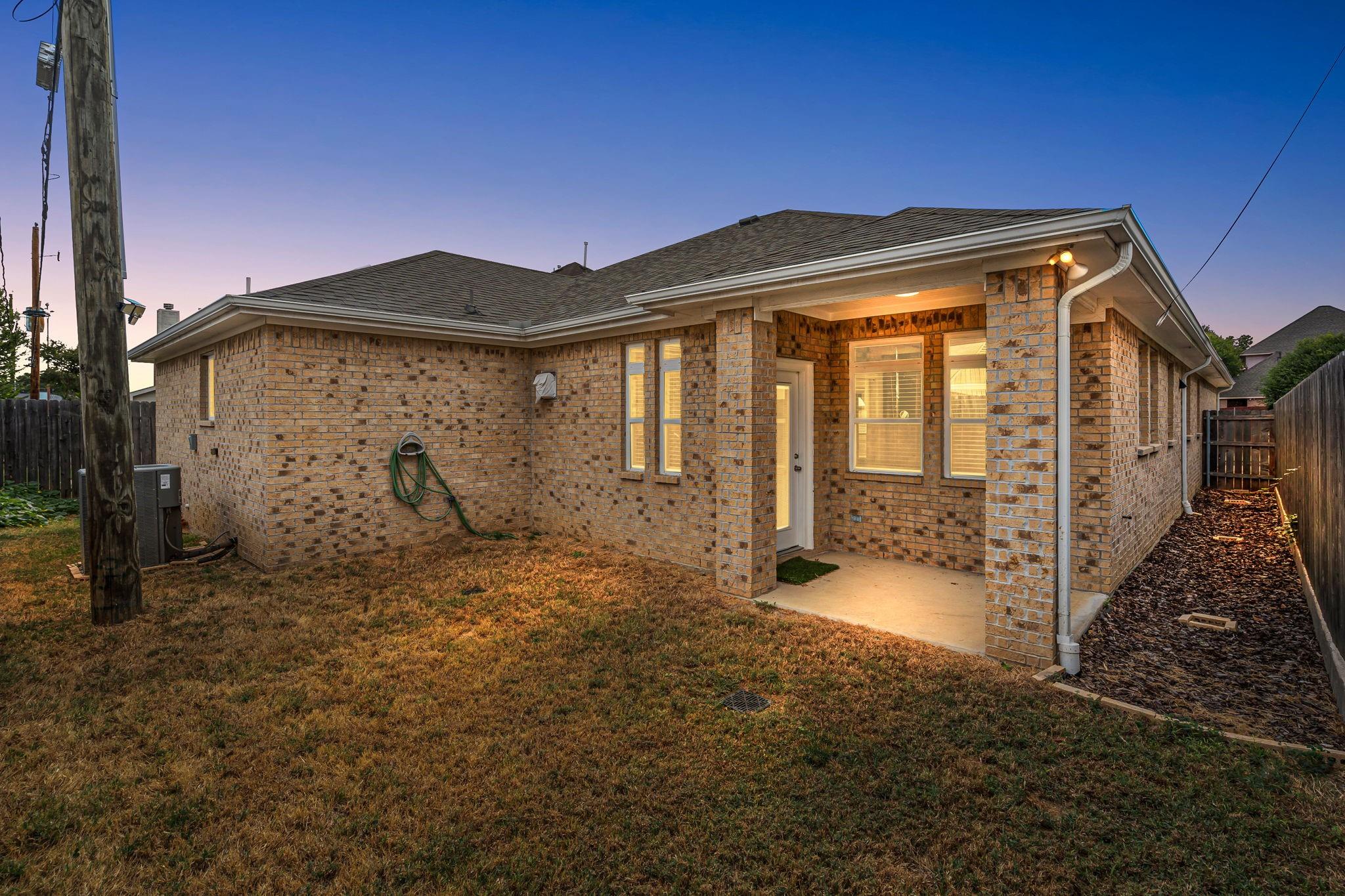 main property photo 27