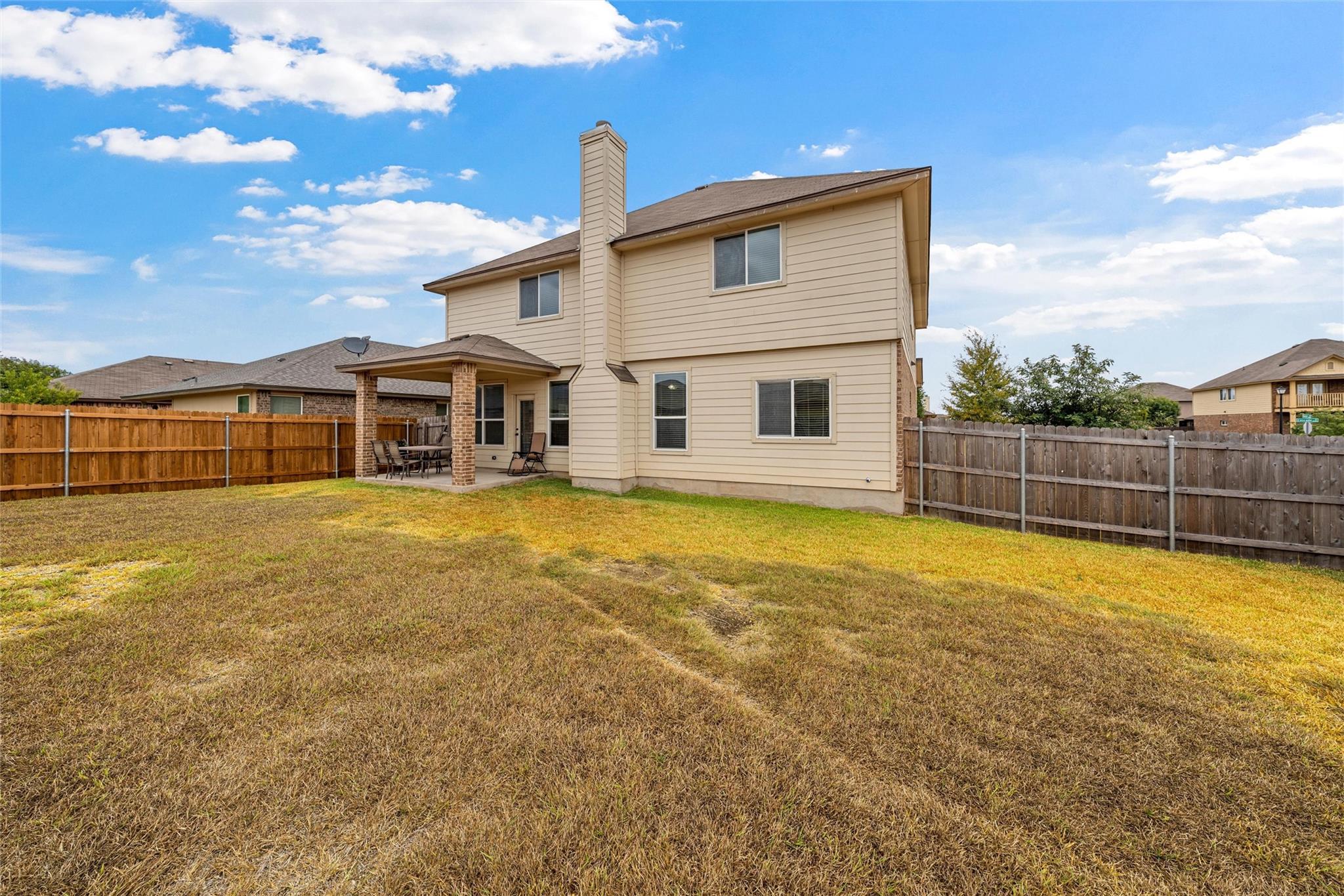 main property photo 30