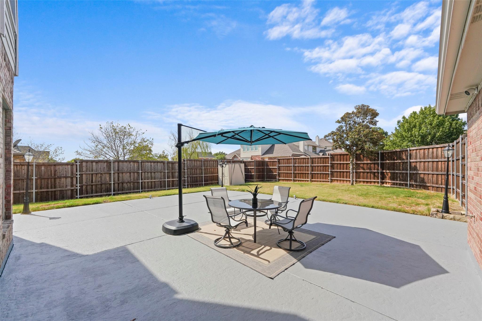 main property photo 38