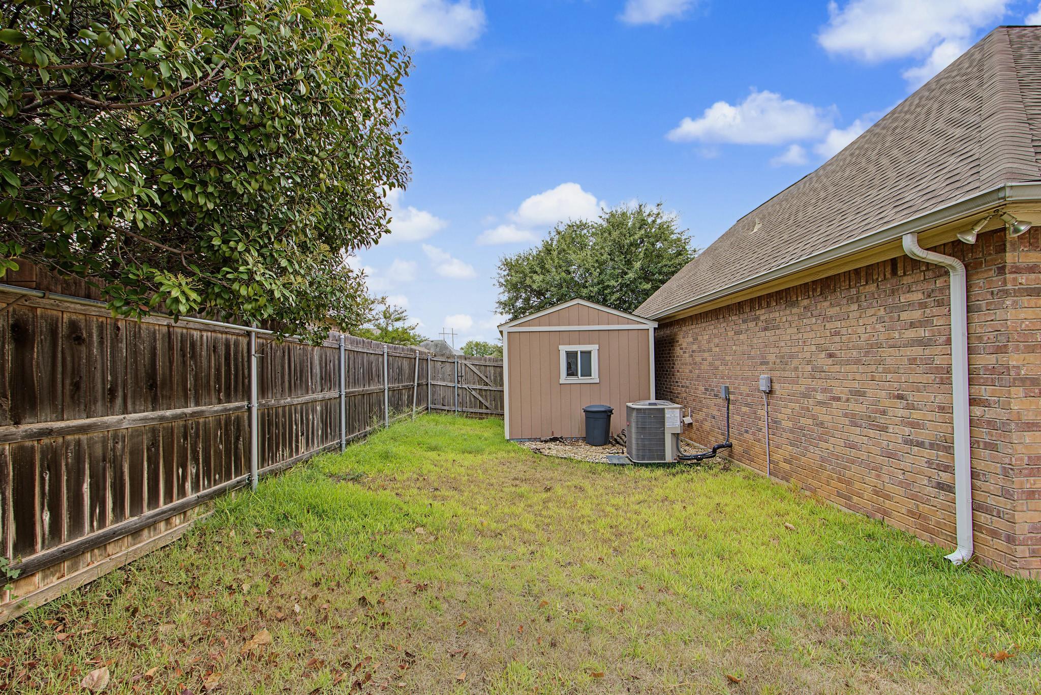 main property photo 37