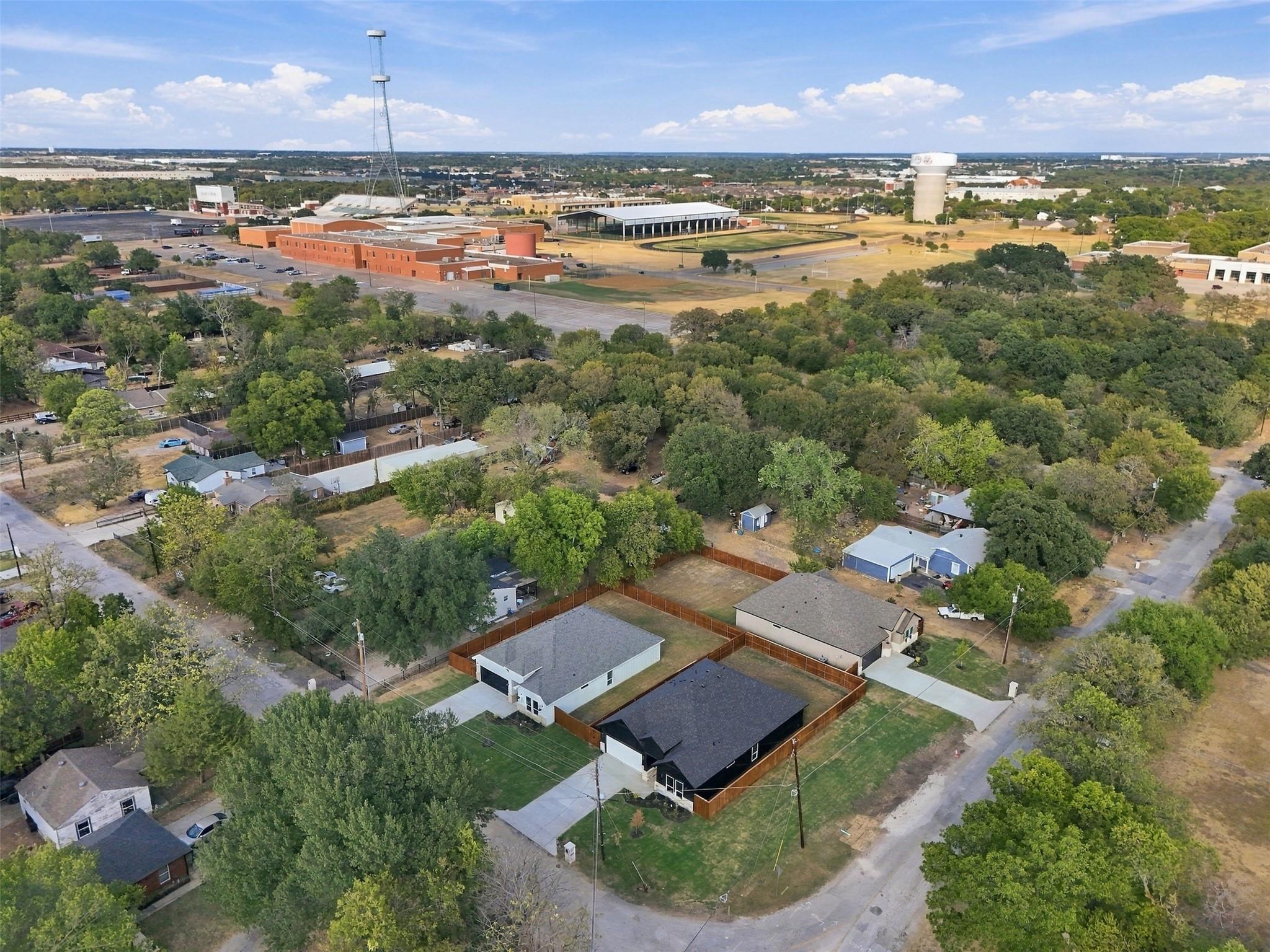 main property photo 38