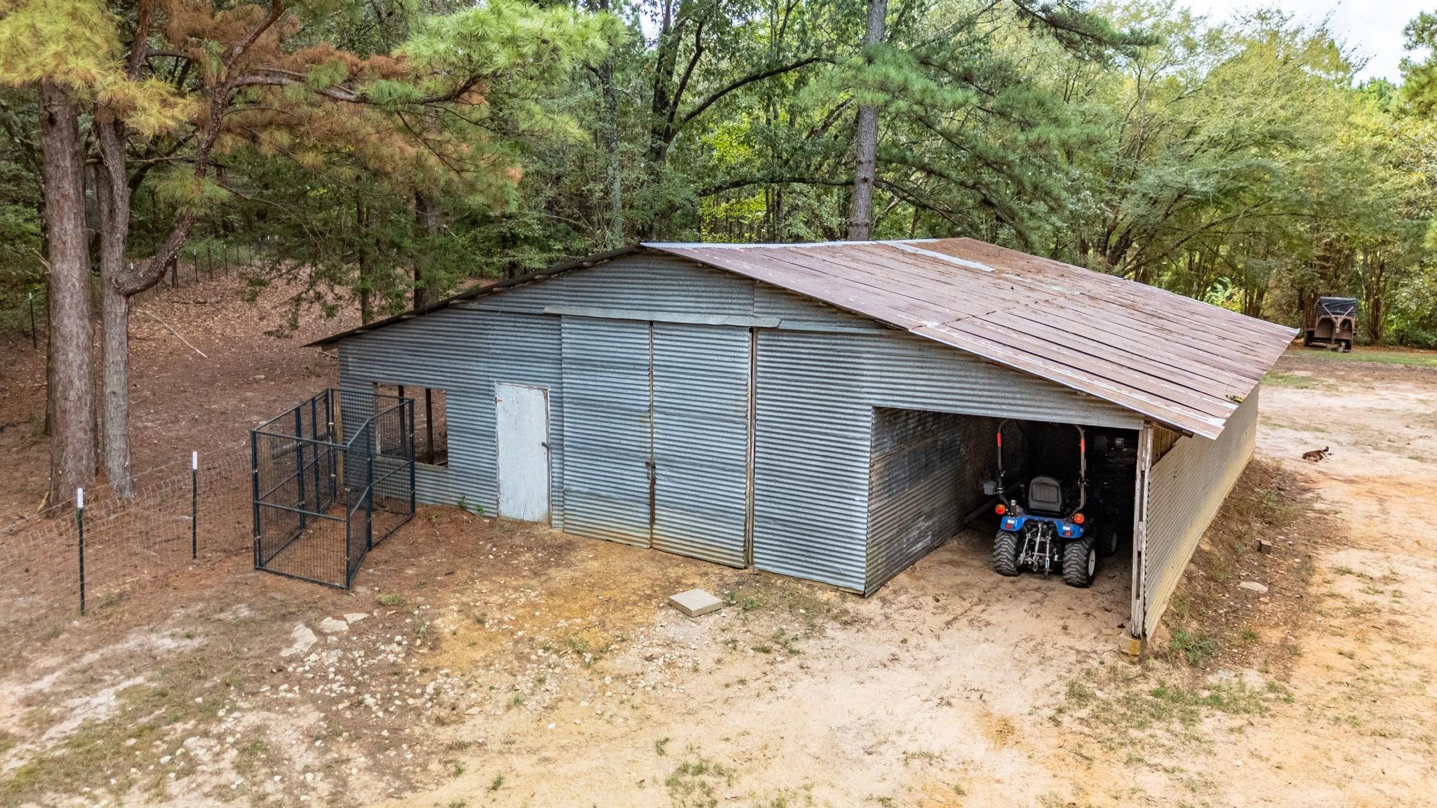 main property photo 36