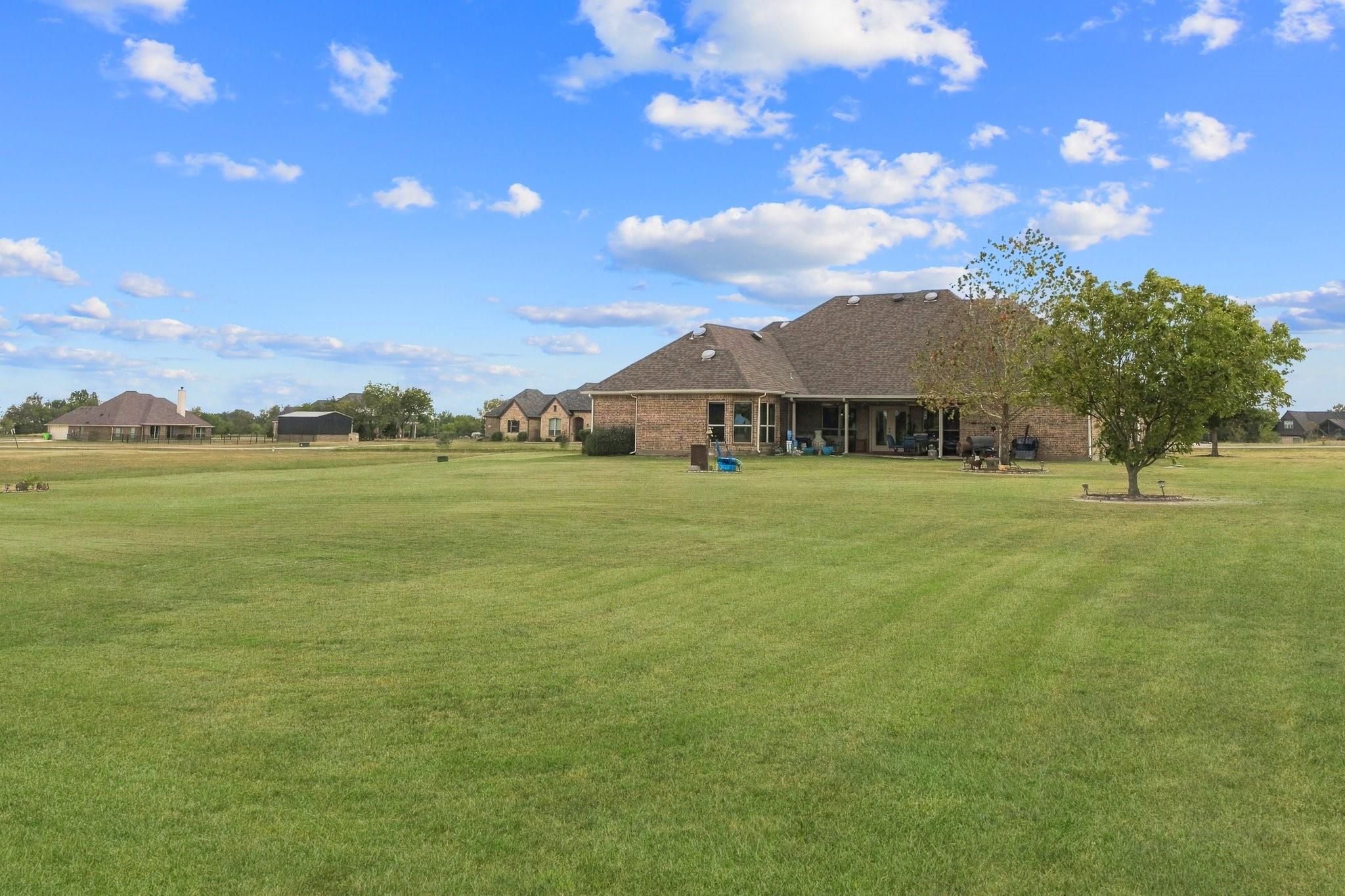 main property photo 22