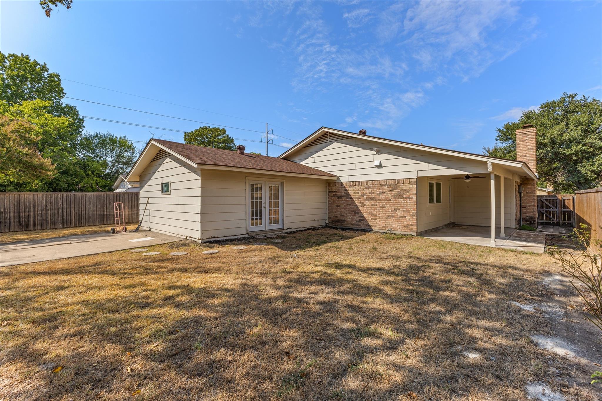 main property photo 26