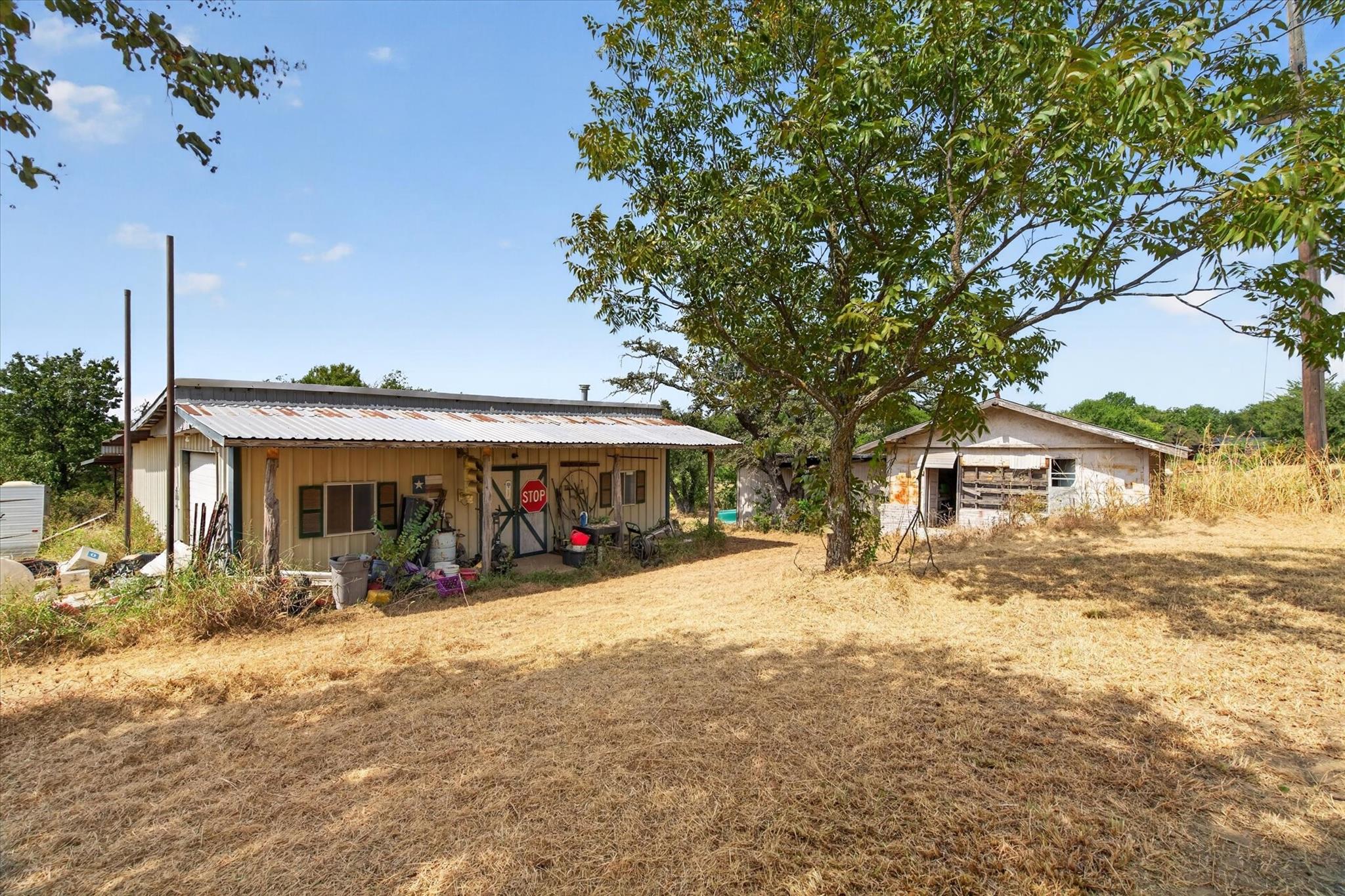 main property photo 33