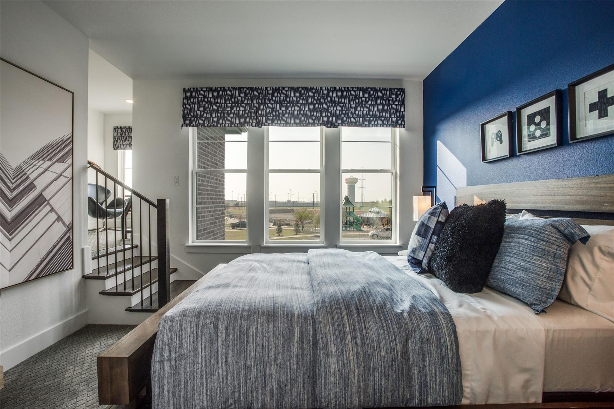 main property photo 19
