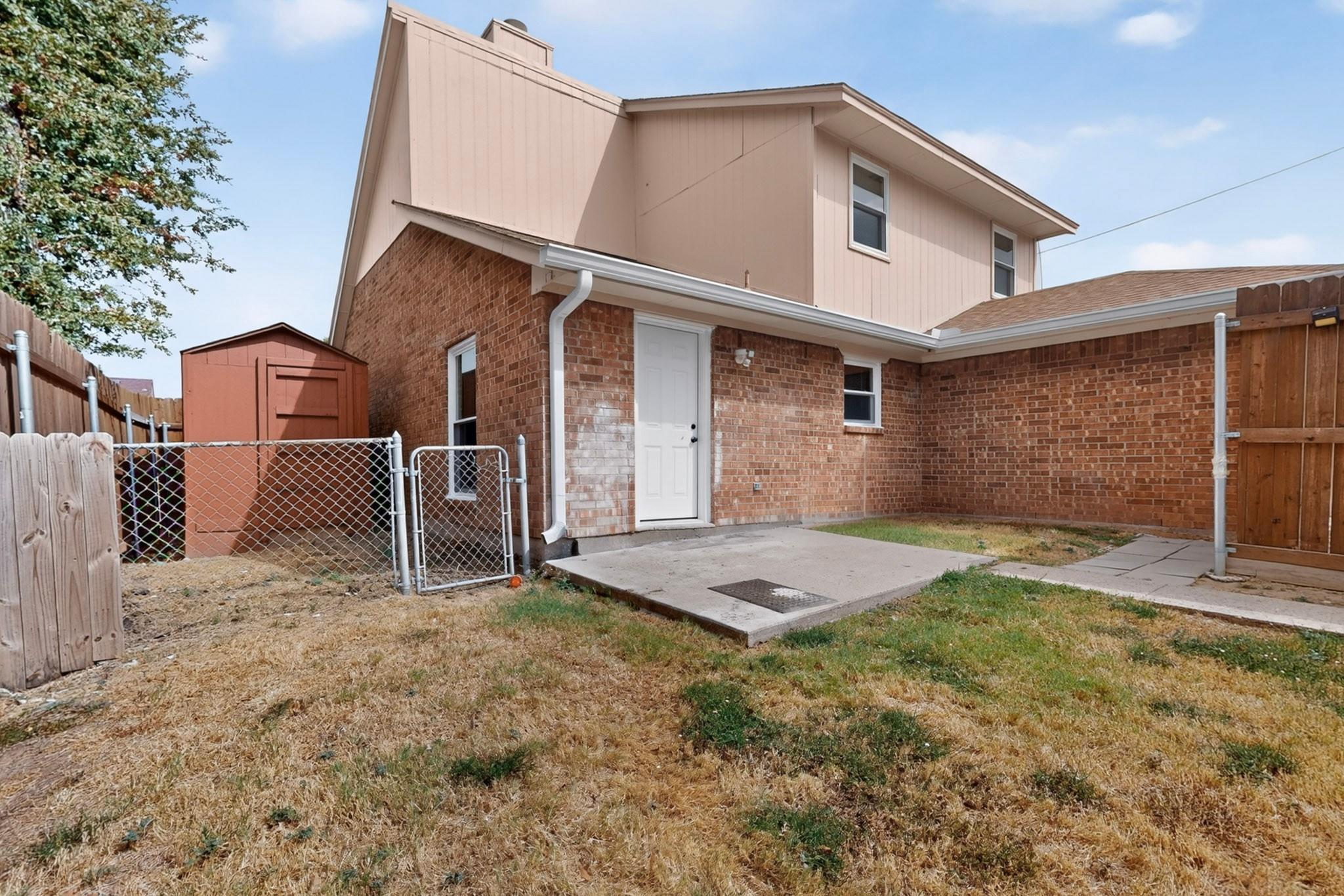 main property photo 39