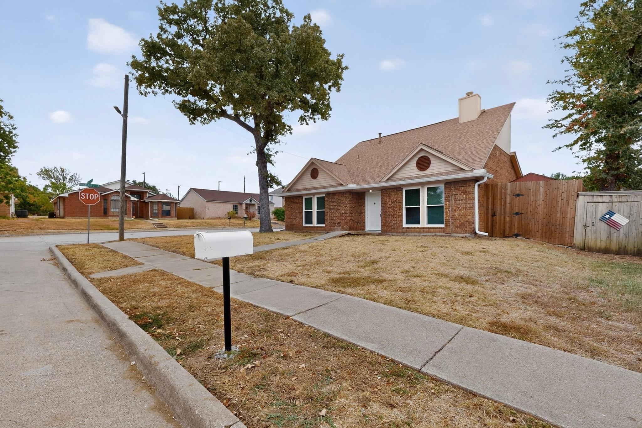 main property photo 5