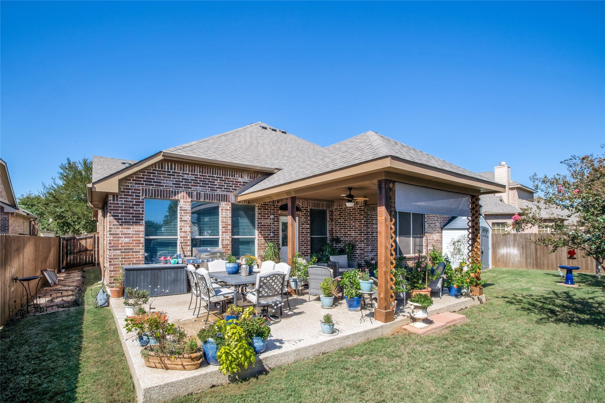 main property photo 22