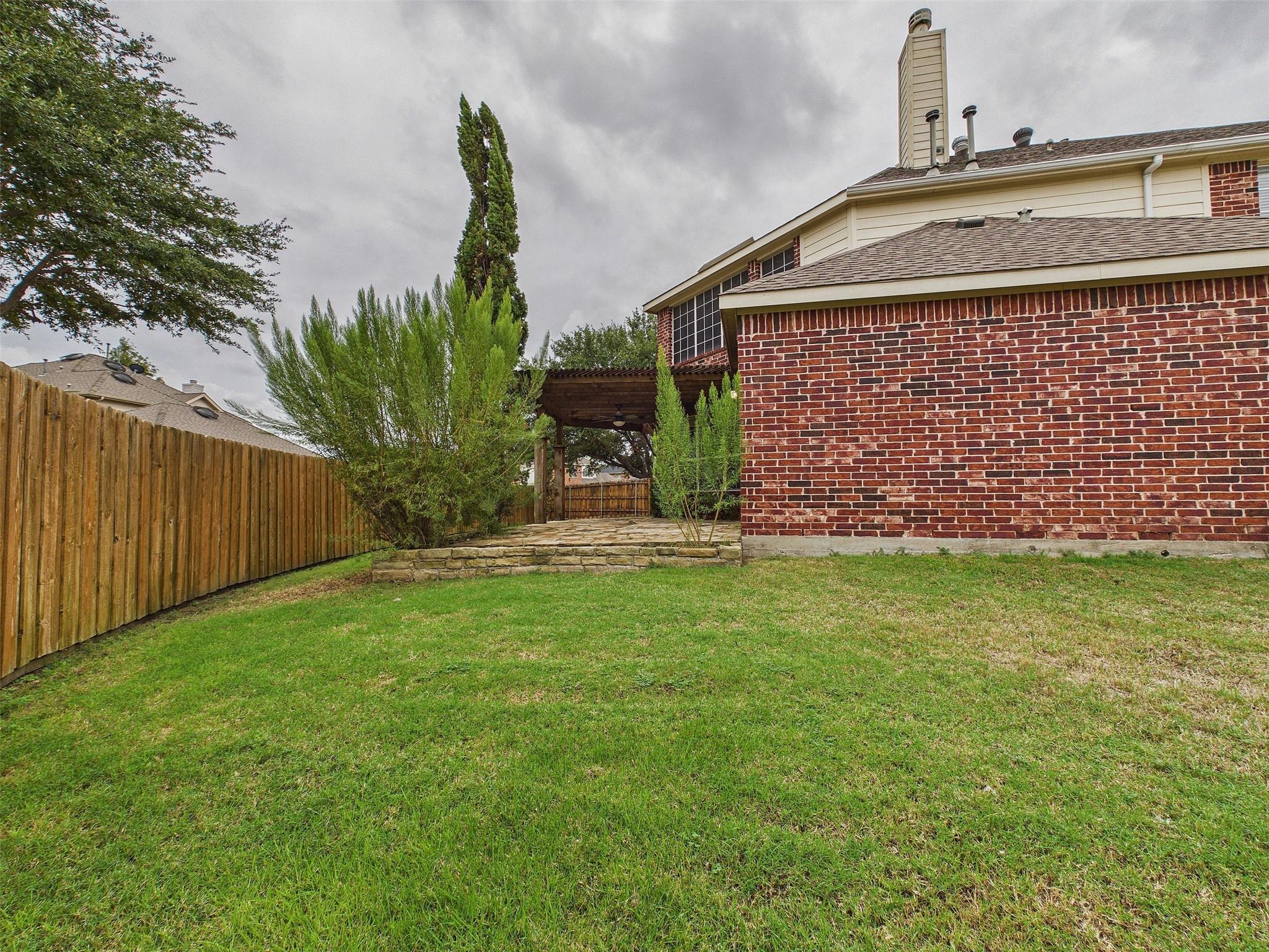 main property photo 36