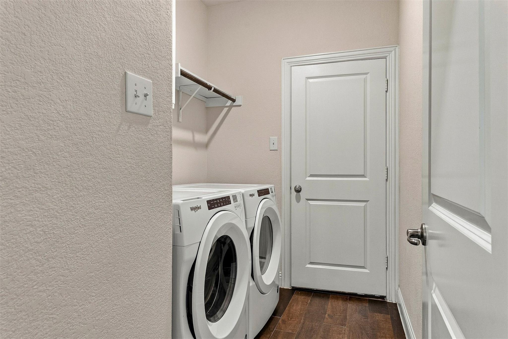 main property photo 16