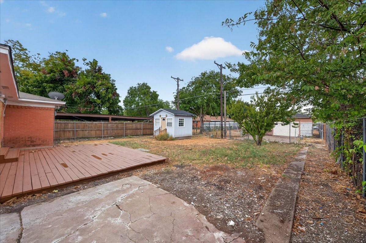 main property photo 22