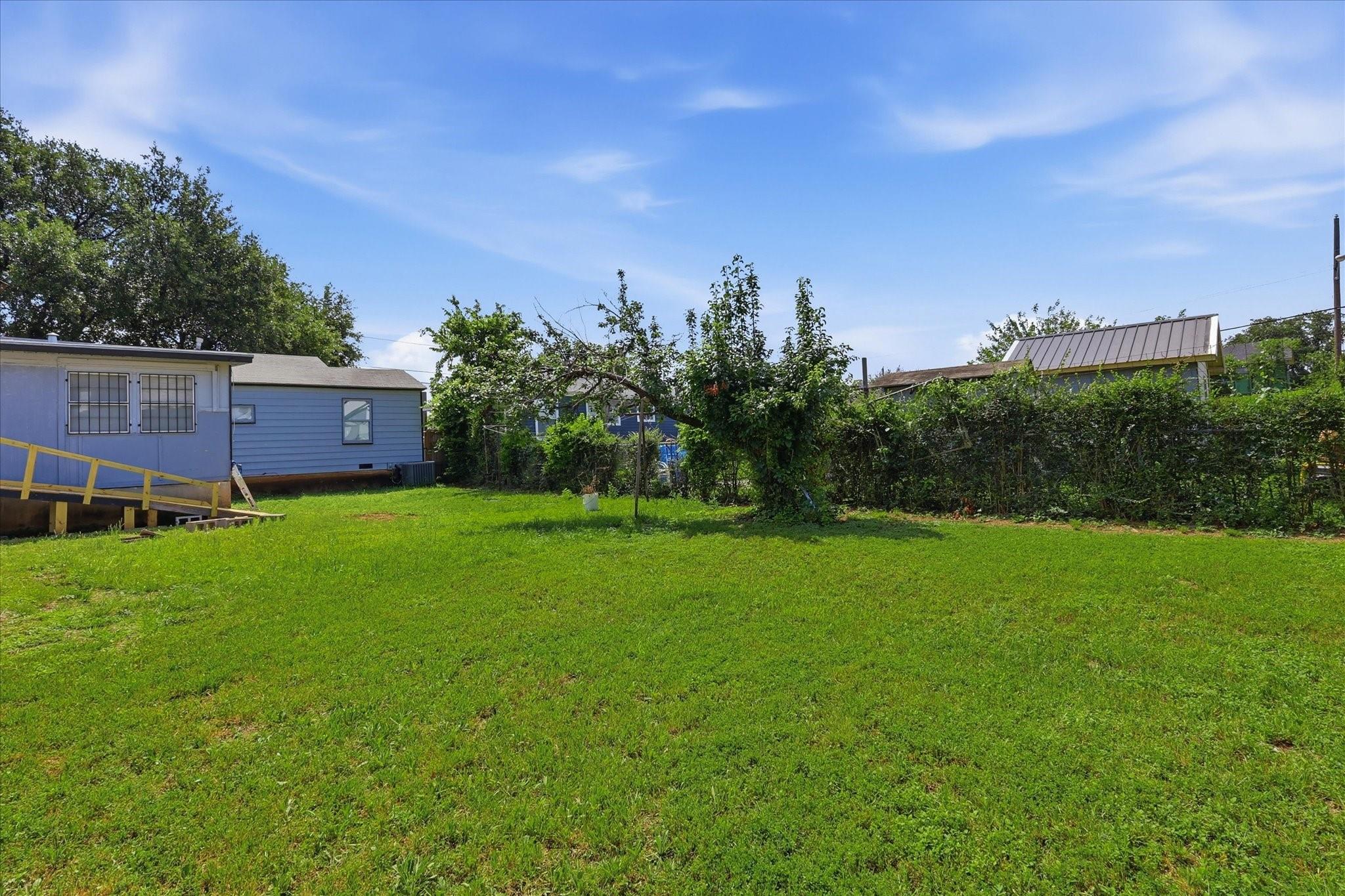 main property photo 24