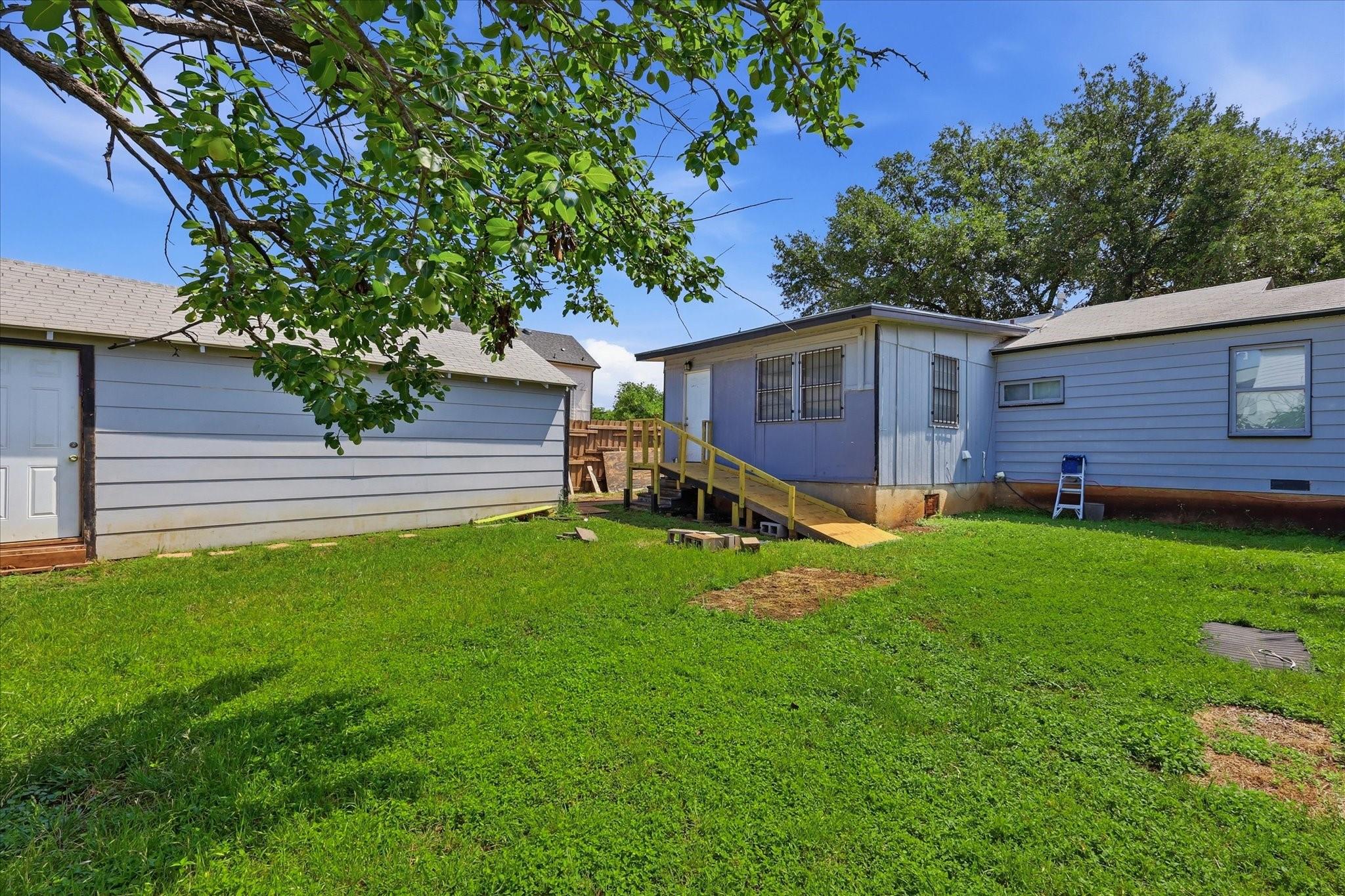main property photo 26
