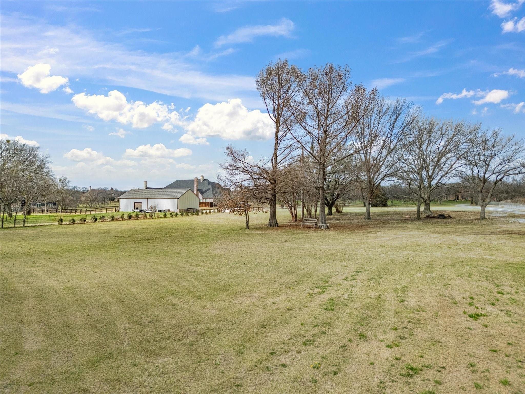 main property photo 20