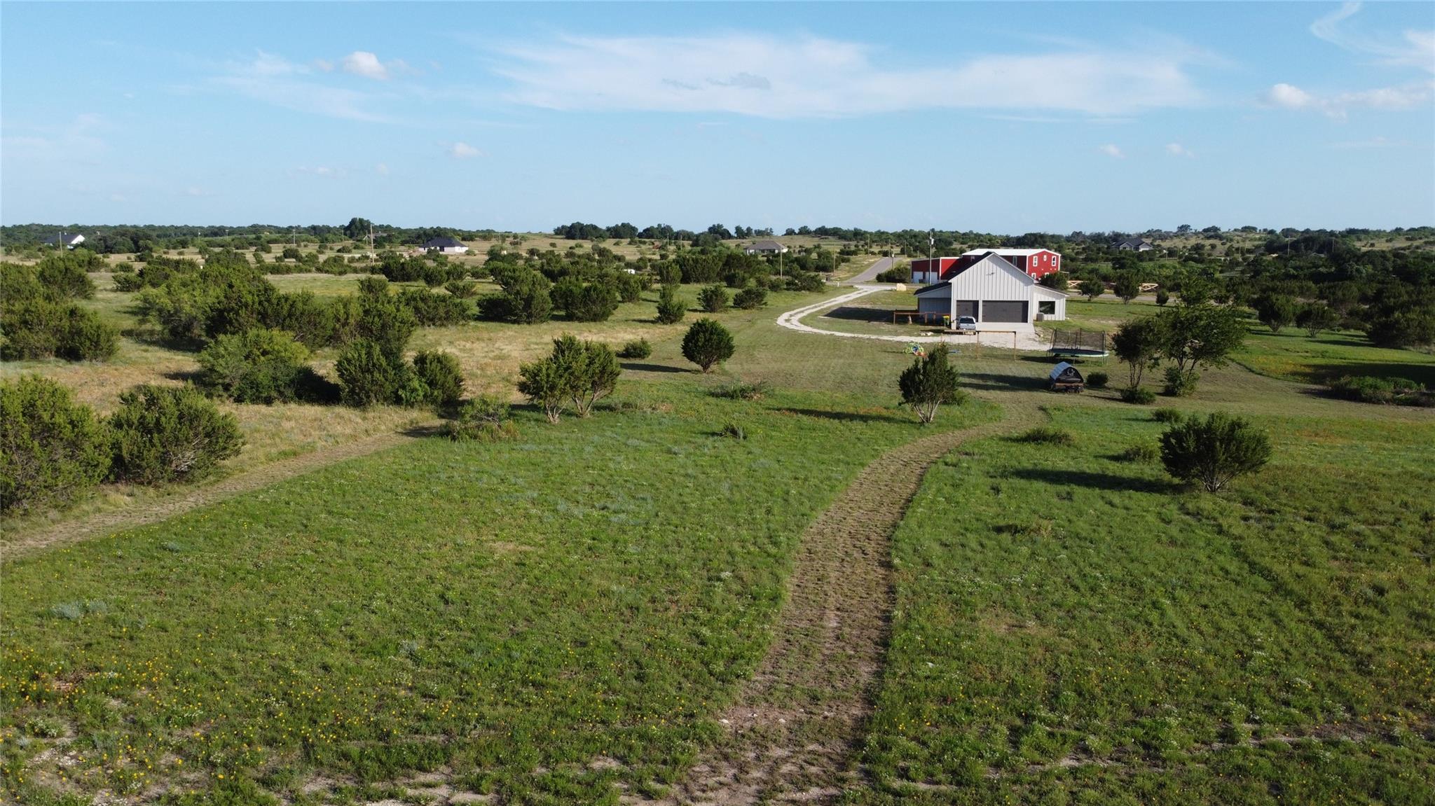main property photo 26