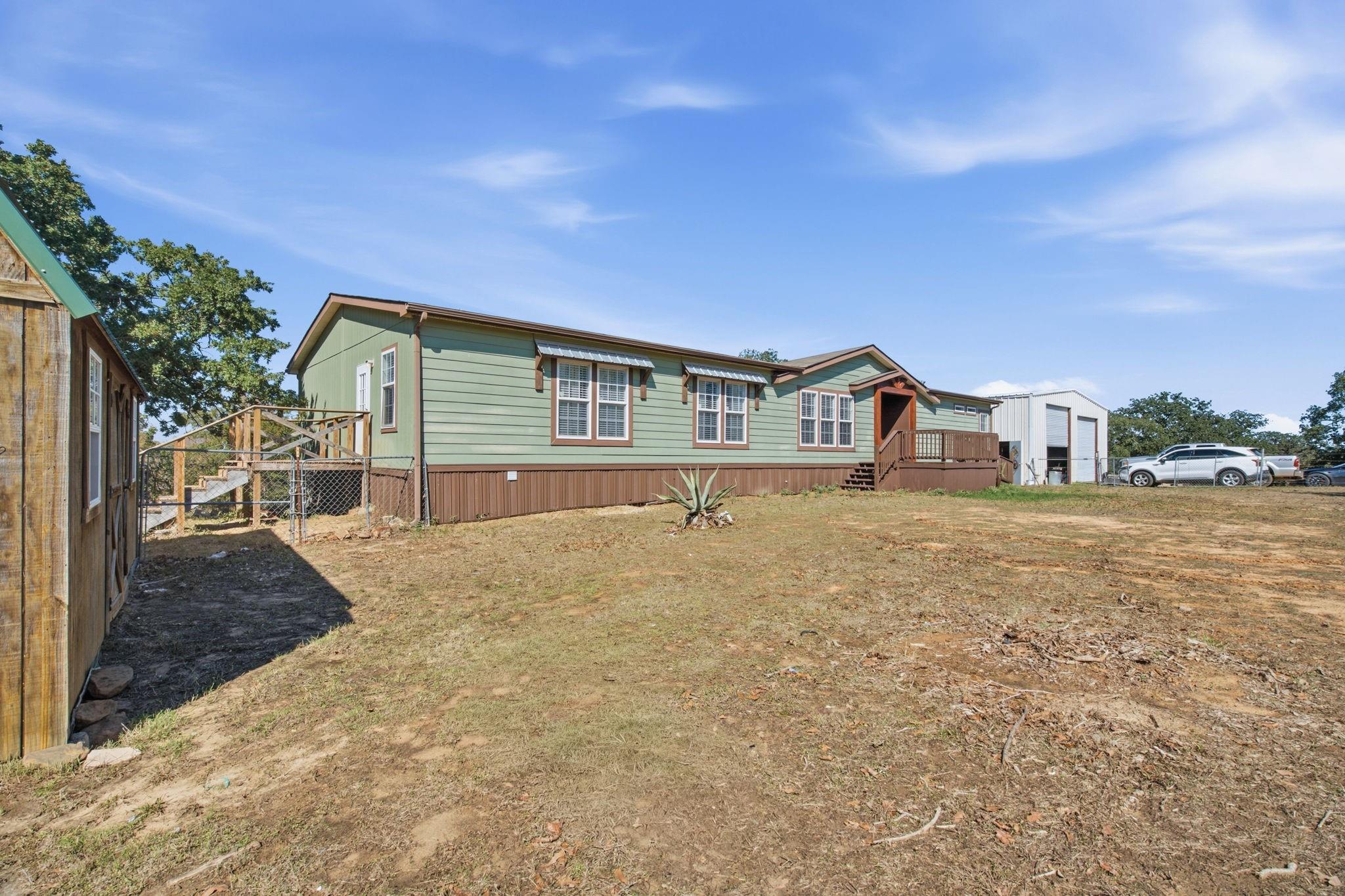 main property photo 25