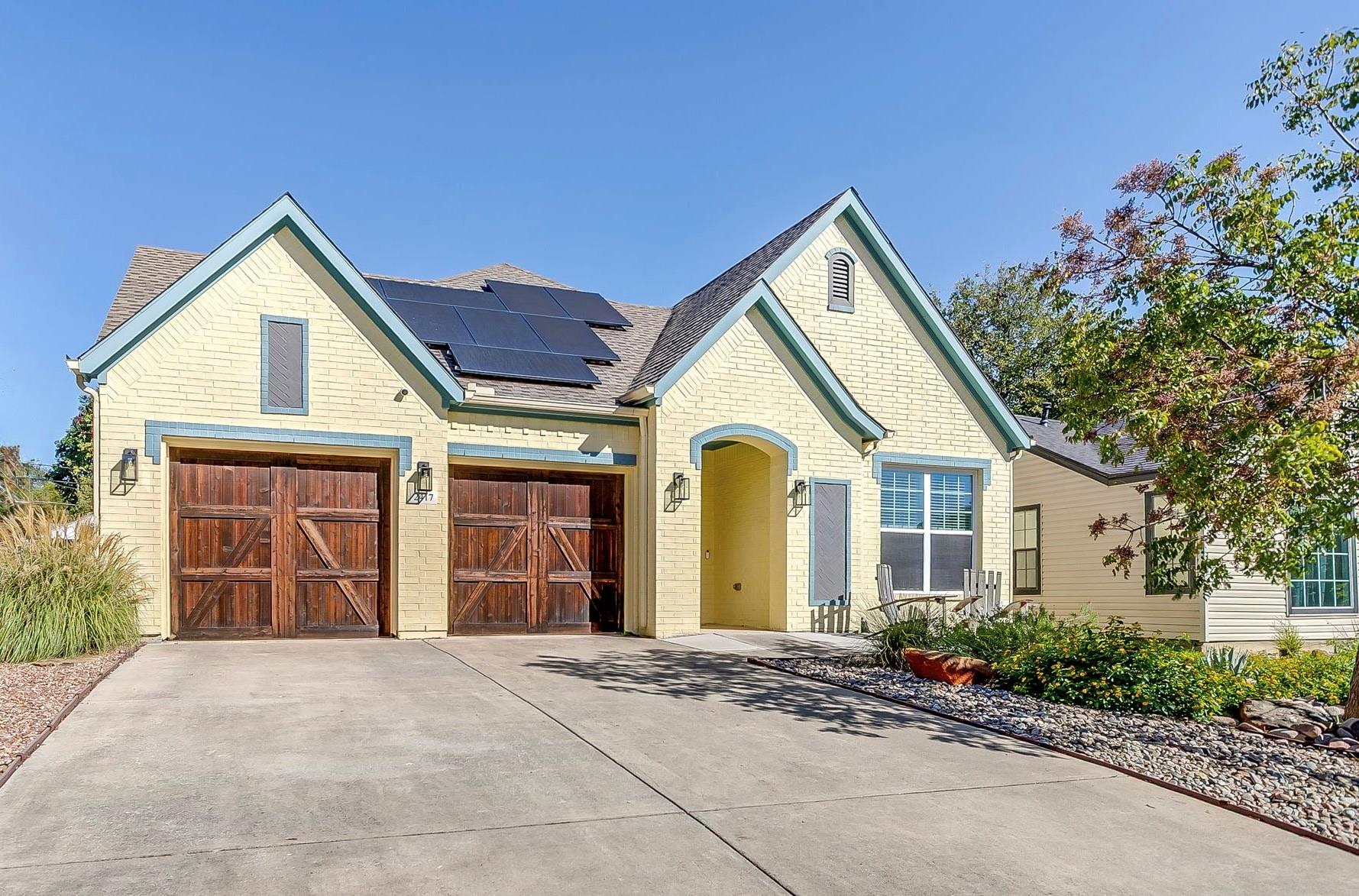 main property photo 29
