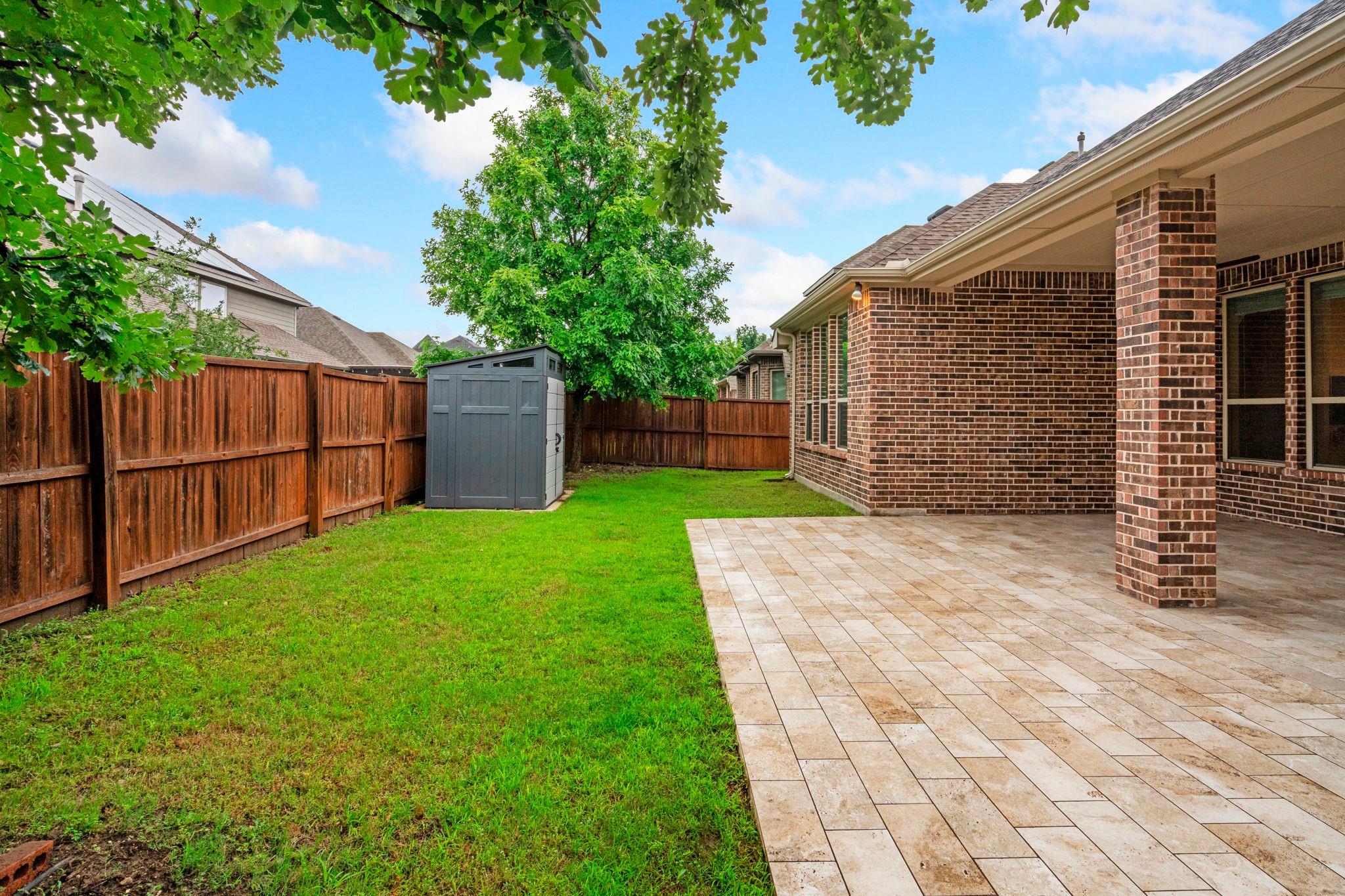 main property photo 29